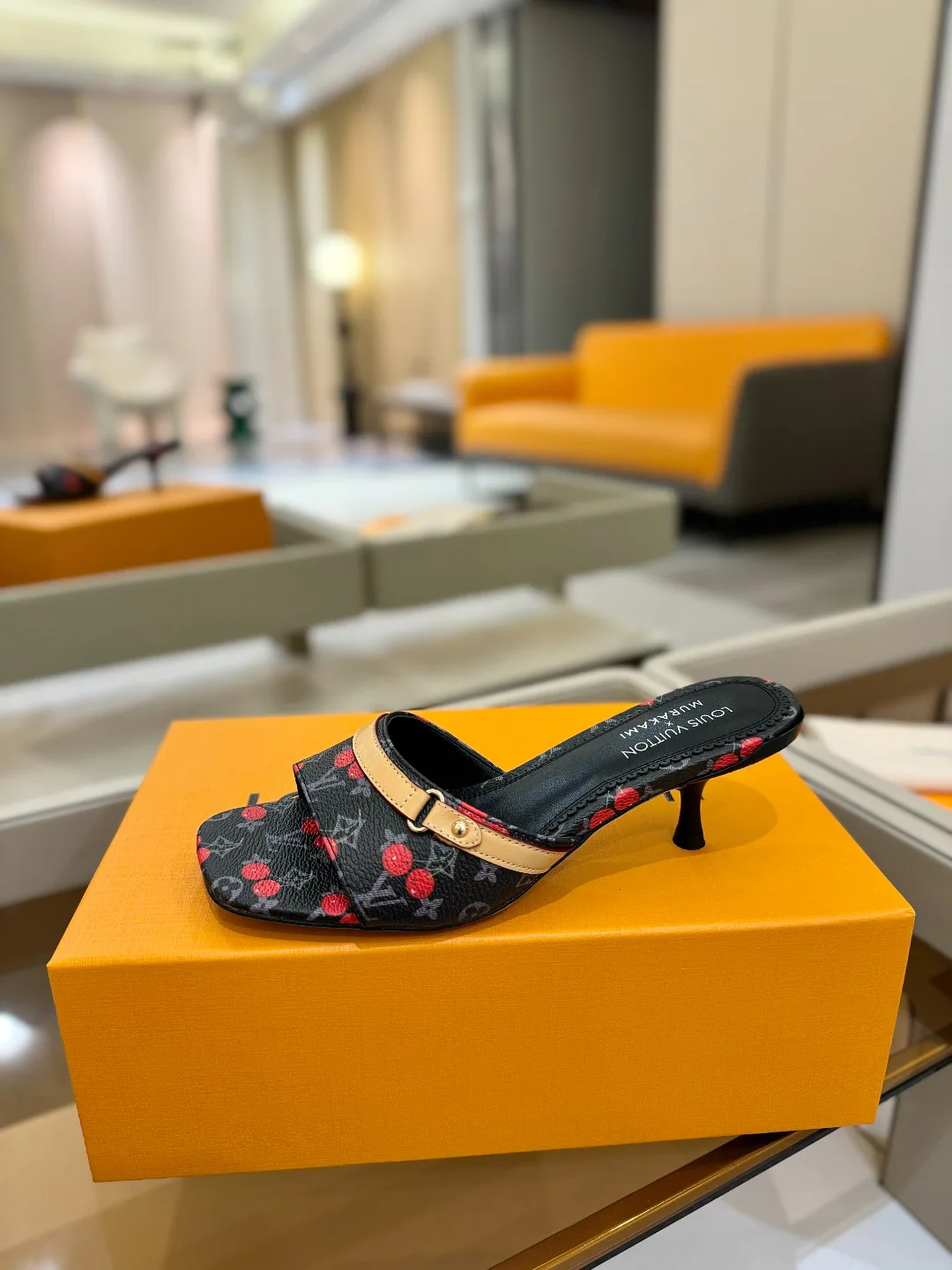 Сандалии Женские Louis Vuitton 9865361