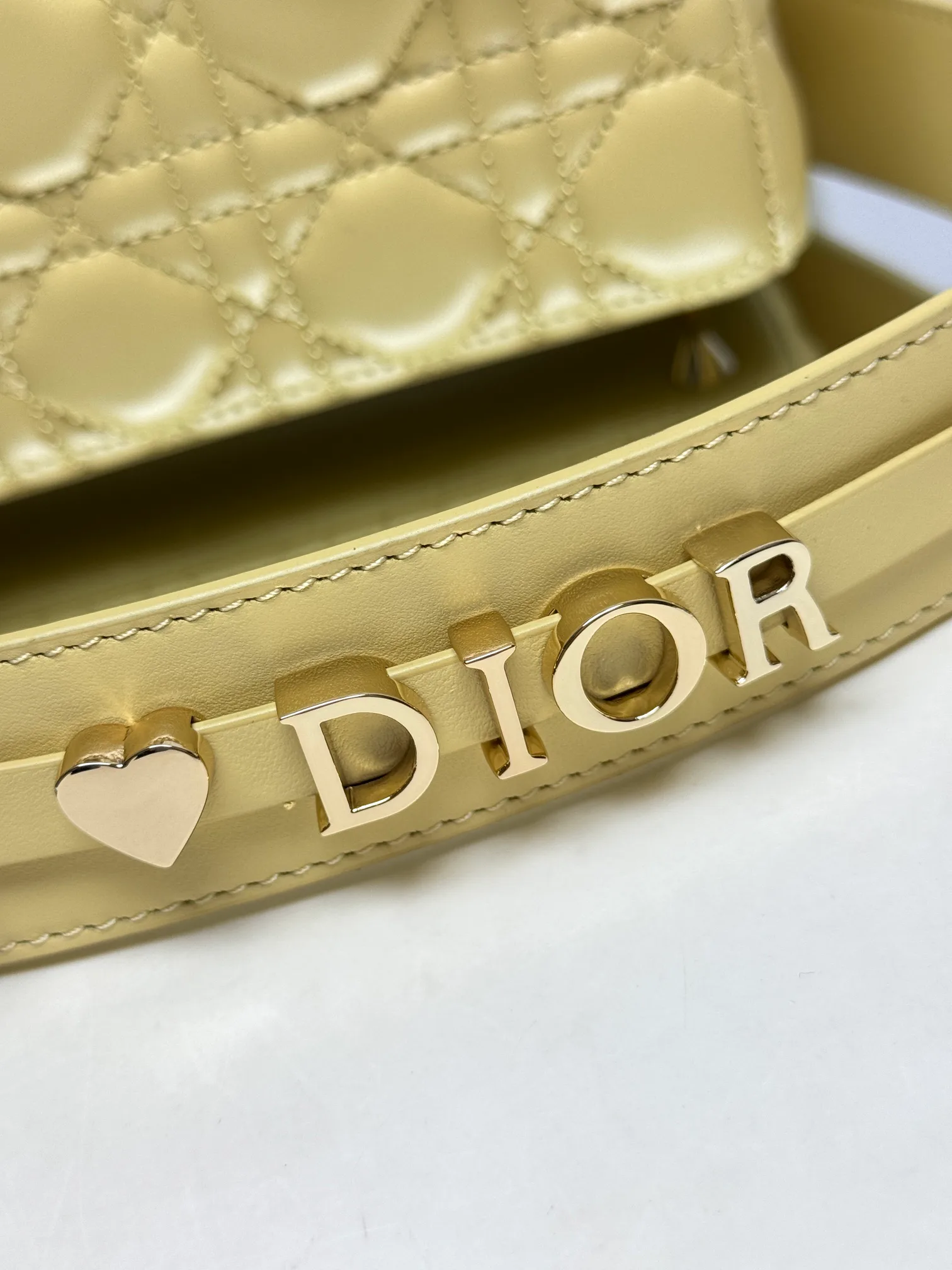Классические Сумки Женские Christian Dior 17601465