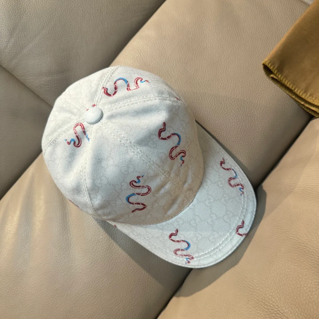 Головные Уборы Gucci 18347095