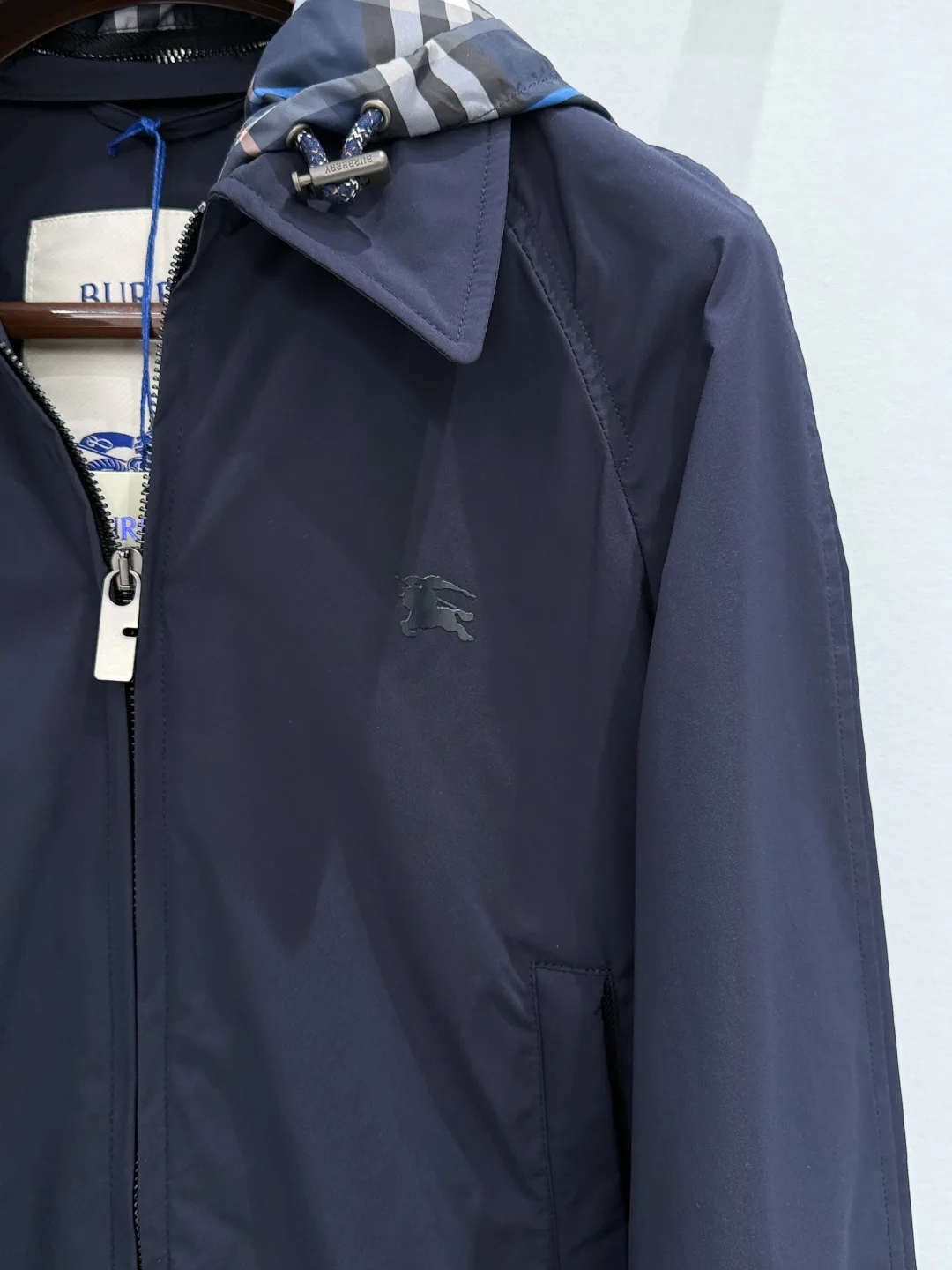 Куртки И Пуховики Женские Burberry 11435301