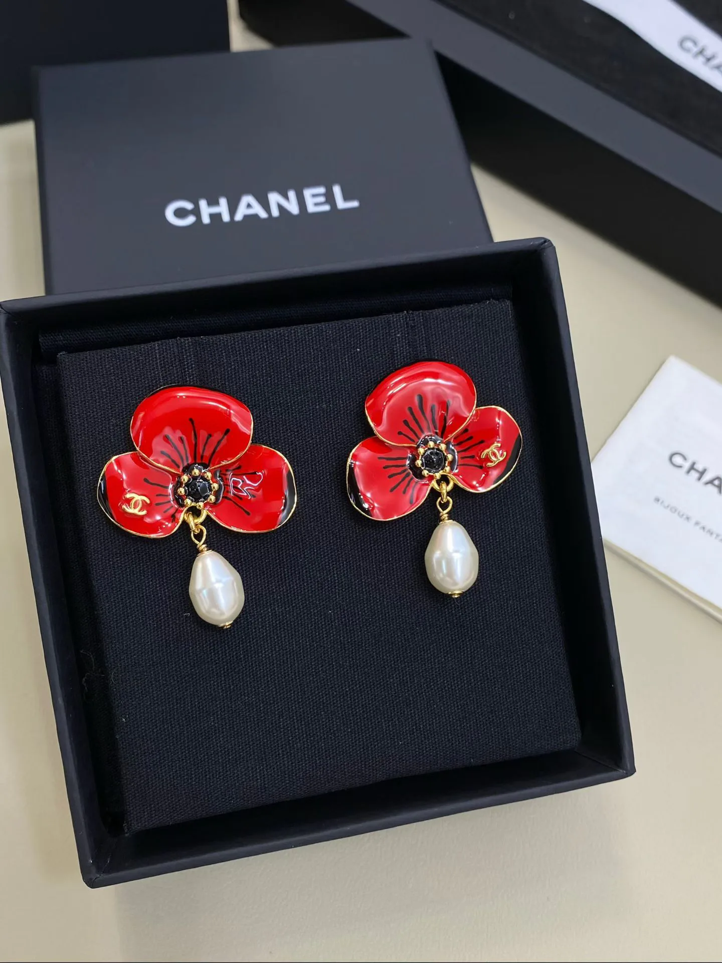 Бижутерия Chanel 18122623