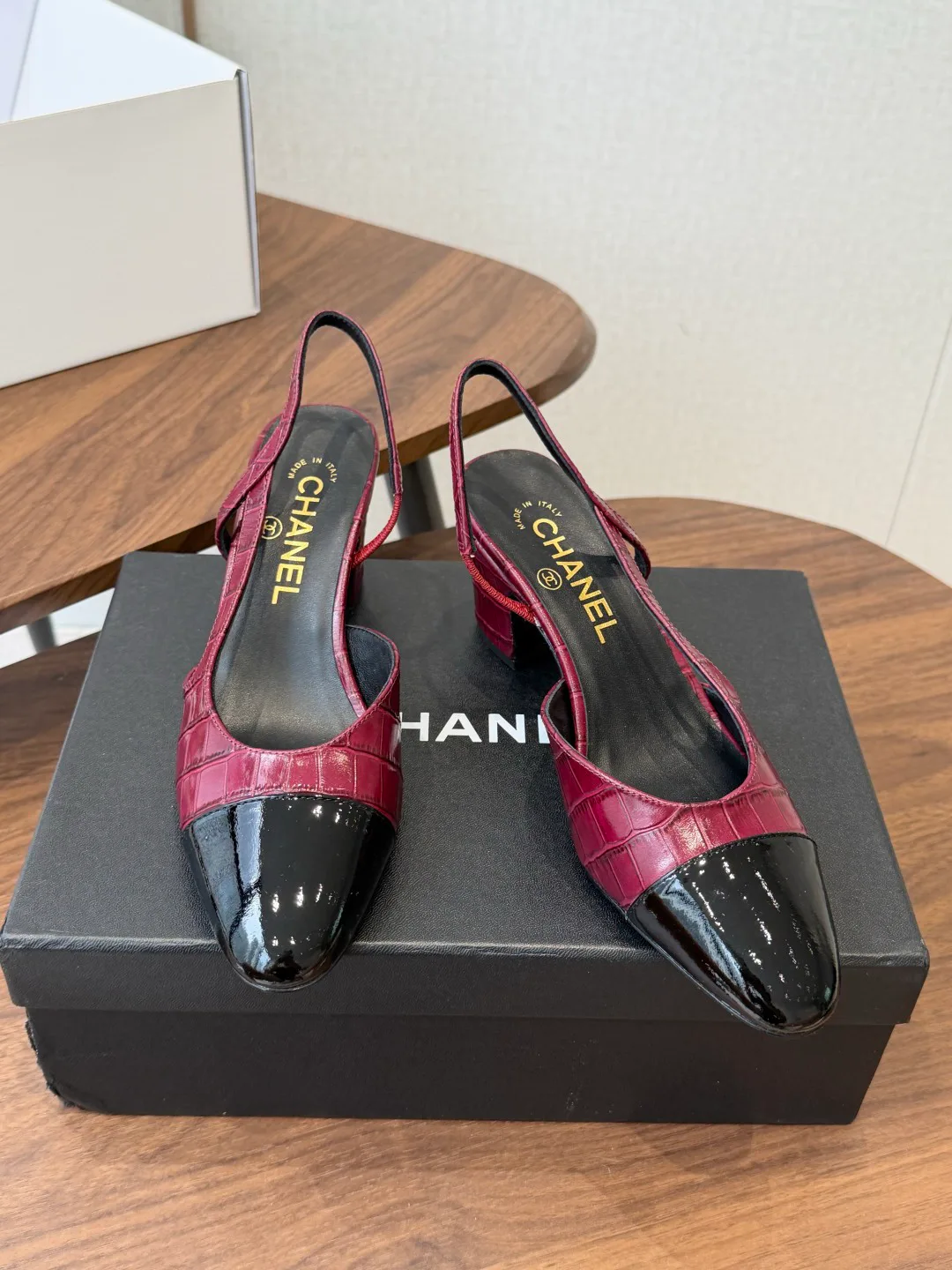 Босоножки Женские Chanel 17364696