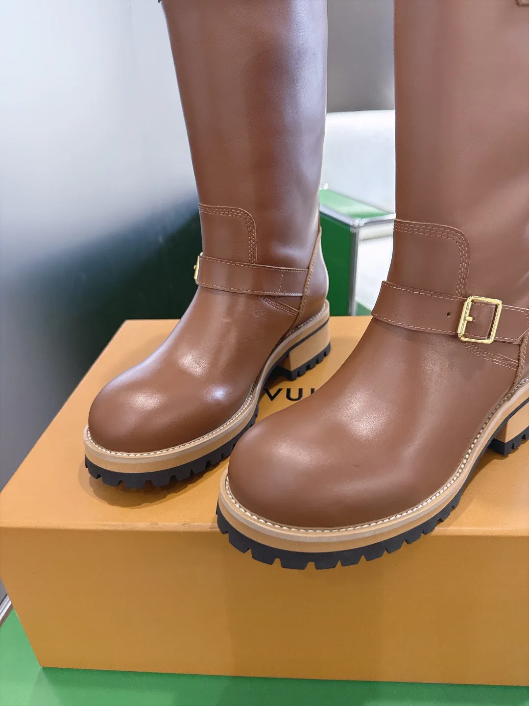 Ботинки Женские Louis Vuitton 18053350