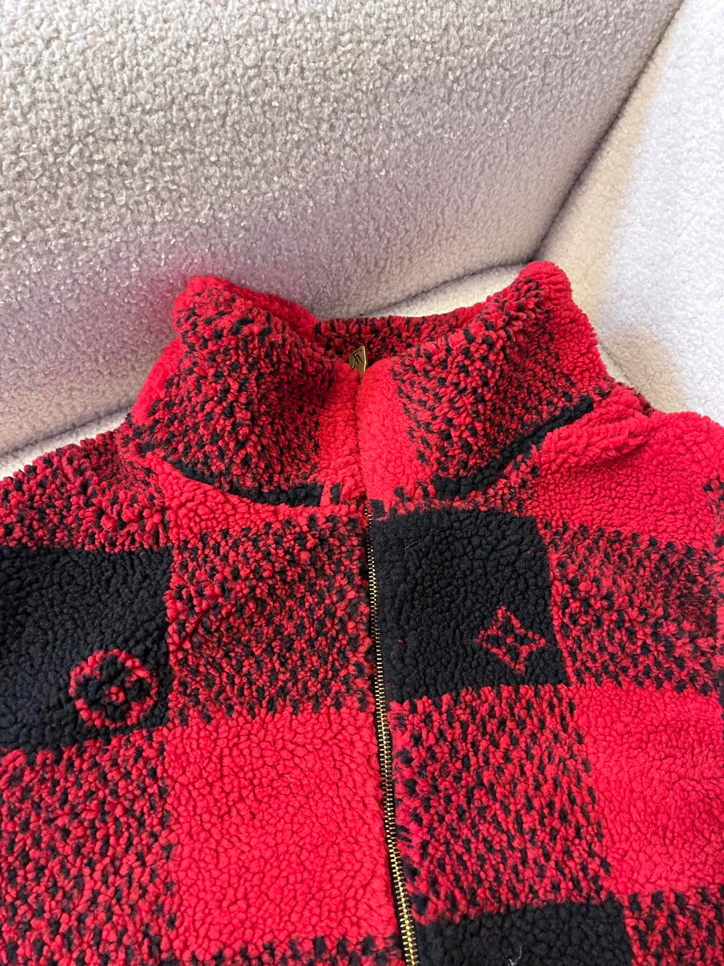 Куртки И Пуховики Женские Louis Vuitton 5647