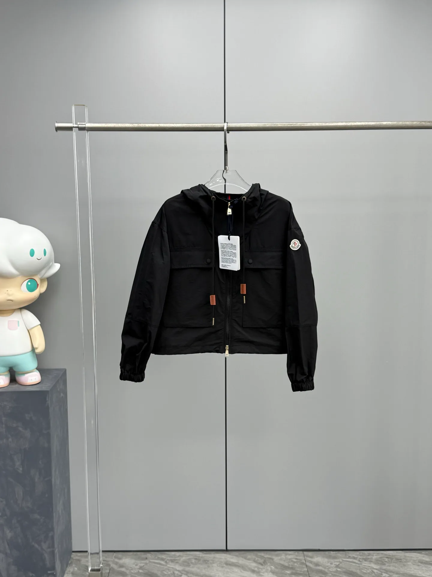 Куртки И Пуховики Женские Moncler 9550237