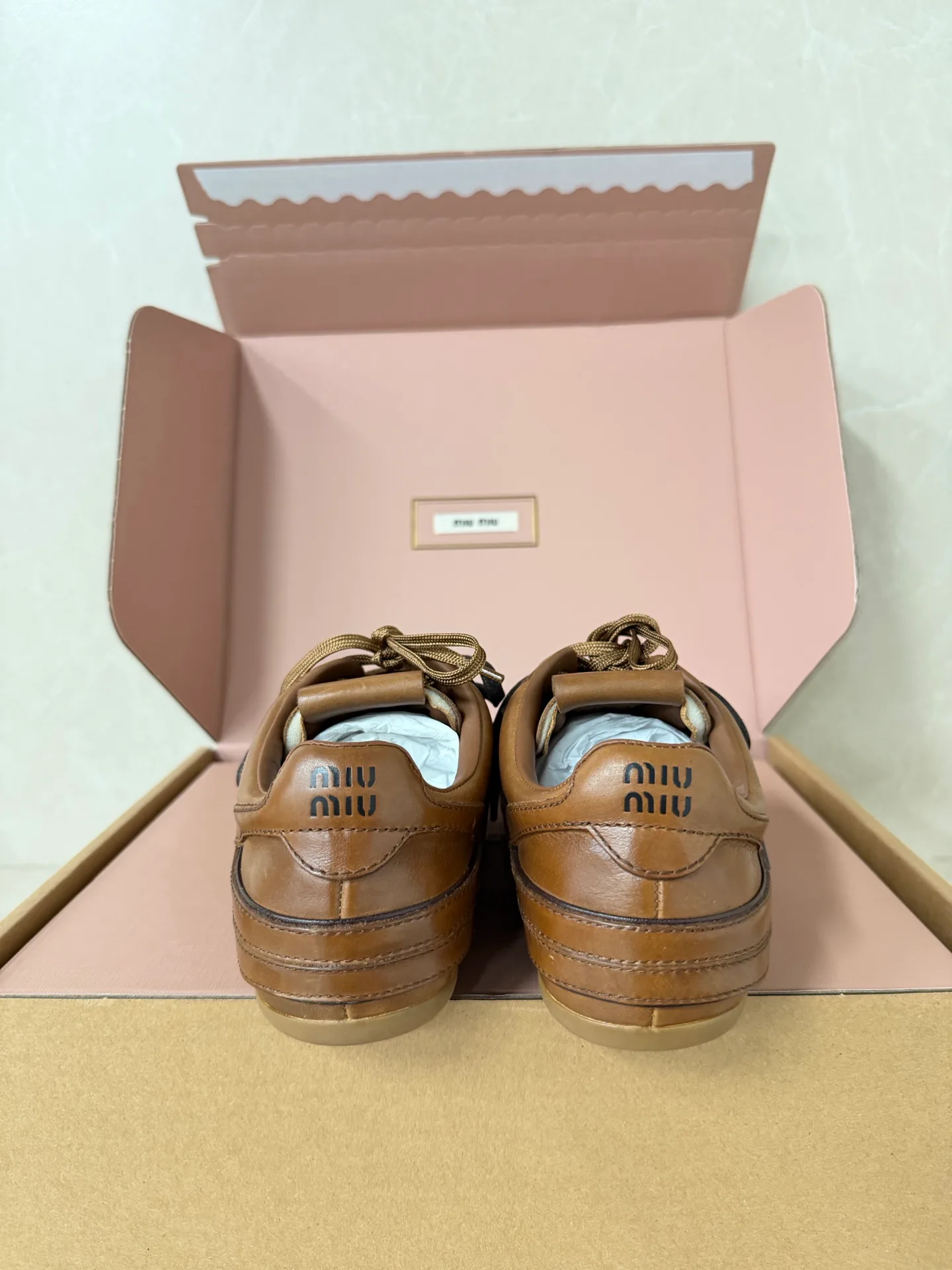 Кроссовки Женские Miu Miu 615821