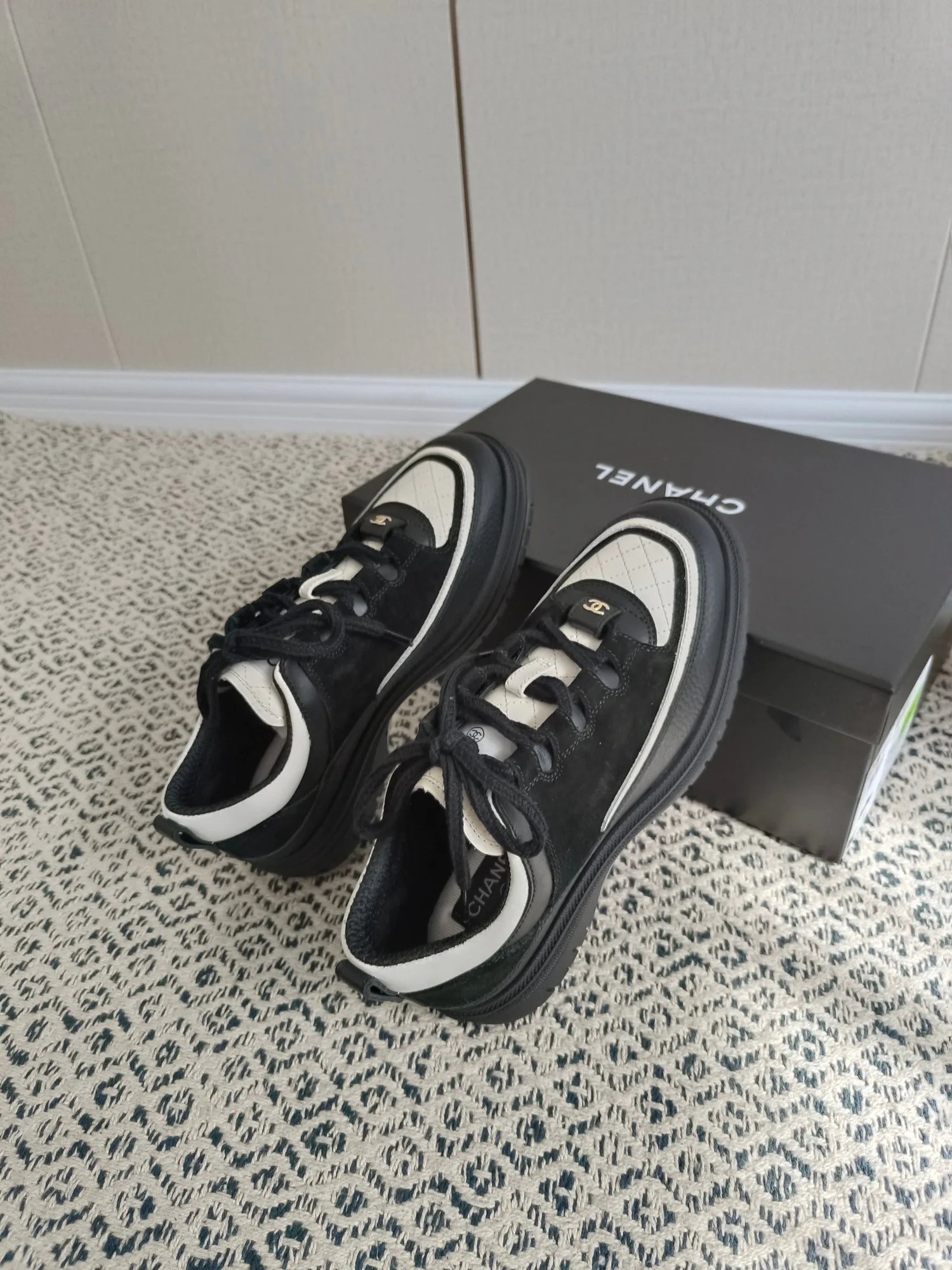 Кроссовки Женские Chanel 1285026