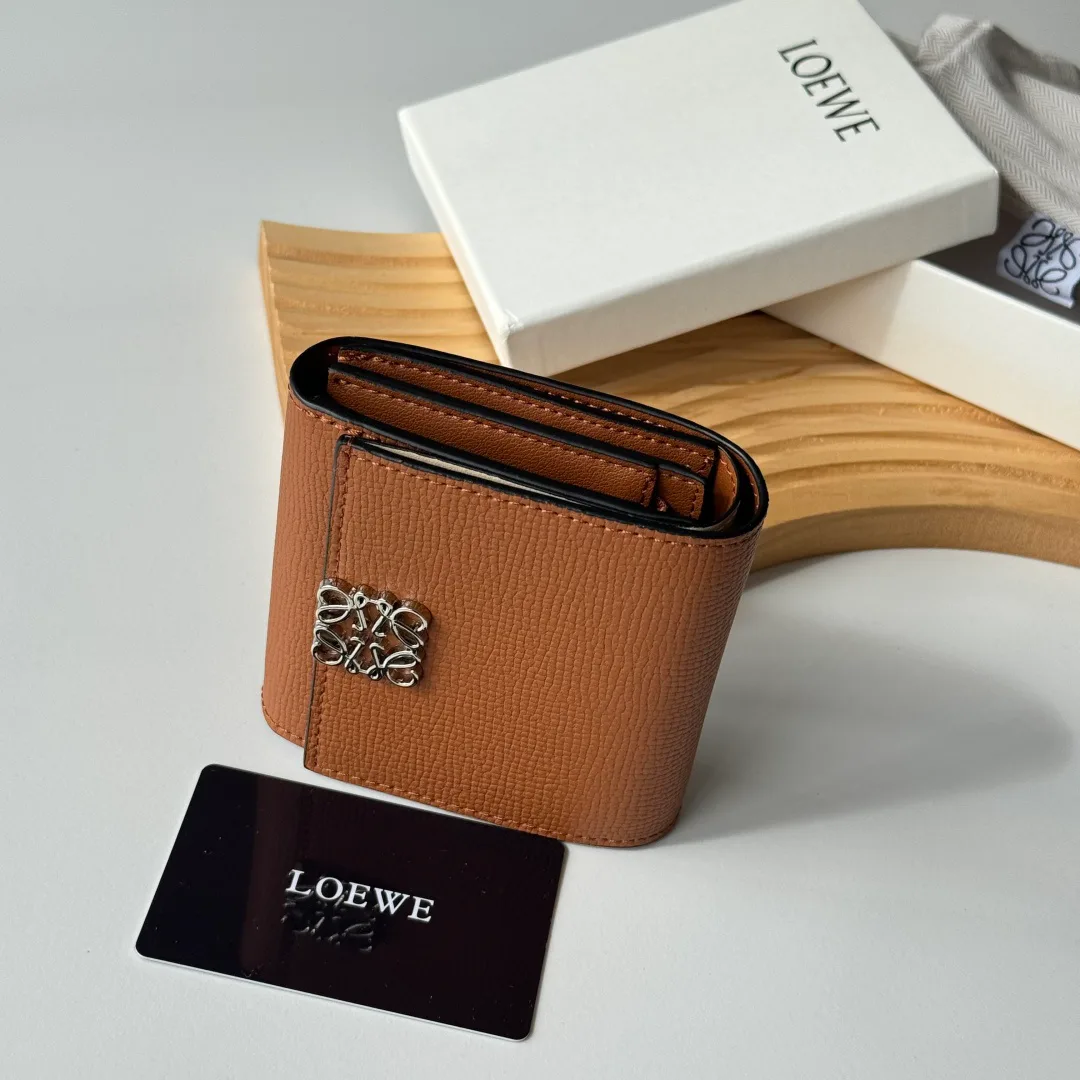 Клатчи Женские Loewe 617224