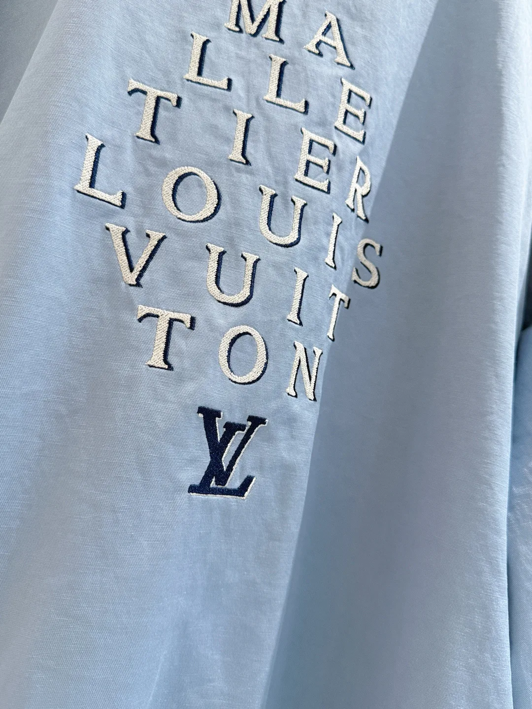 Куртки И Пуховики Женские Louis Vuitton 17218081