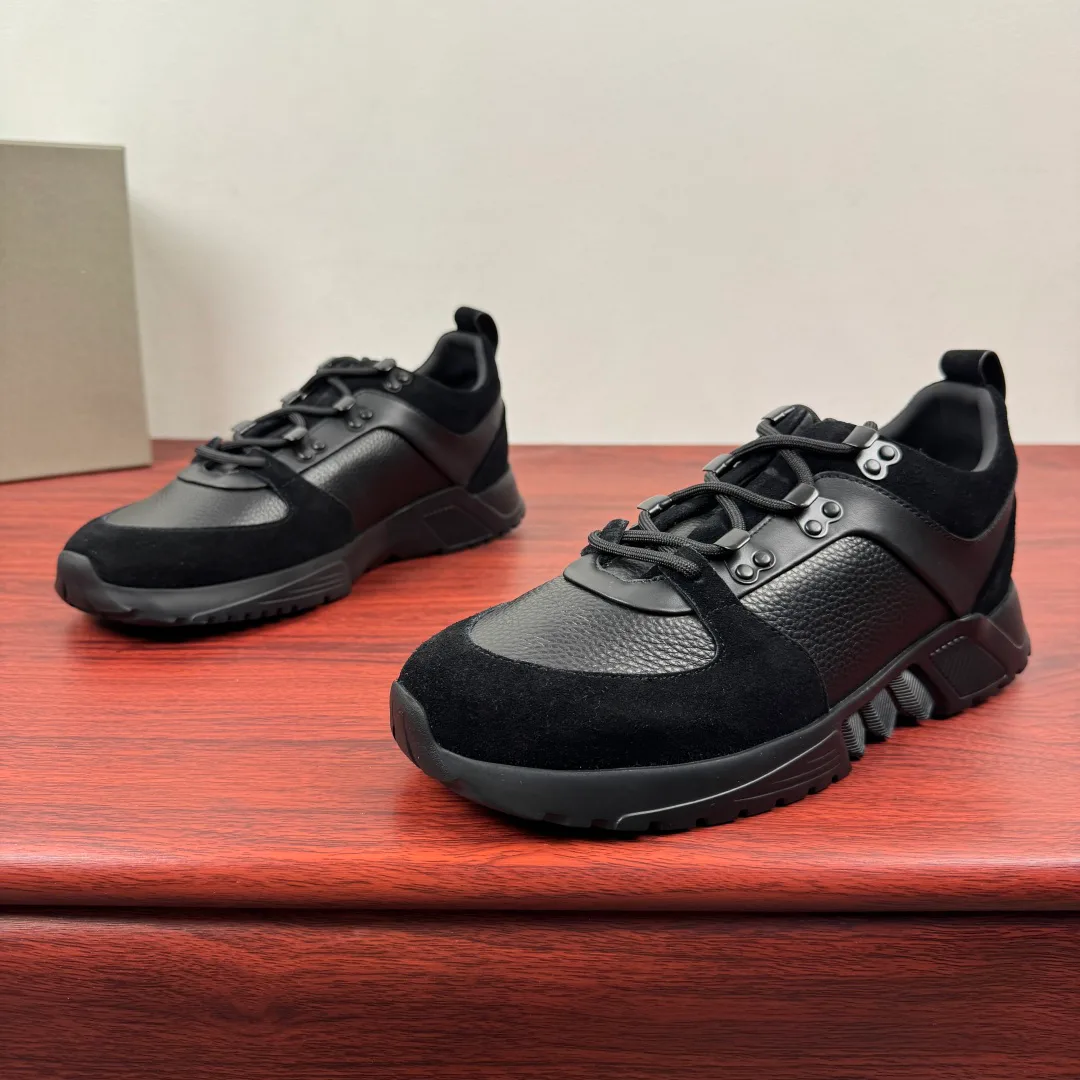 Кроссовки Мужские Armani 11917322