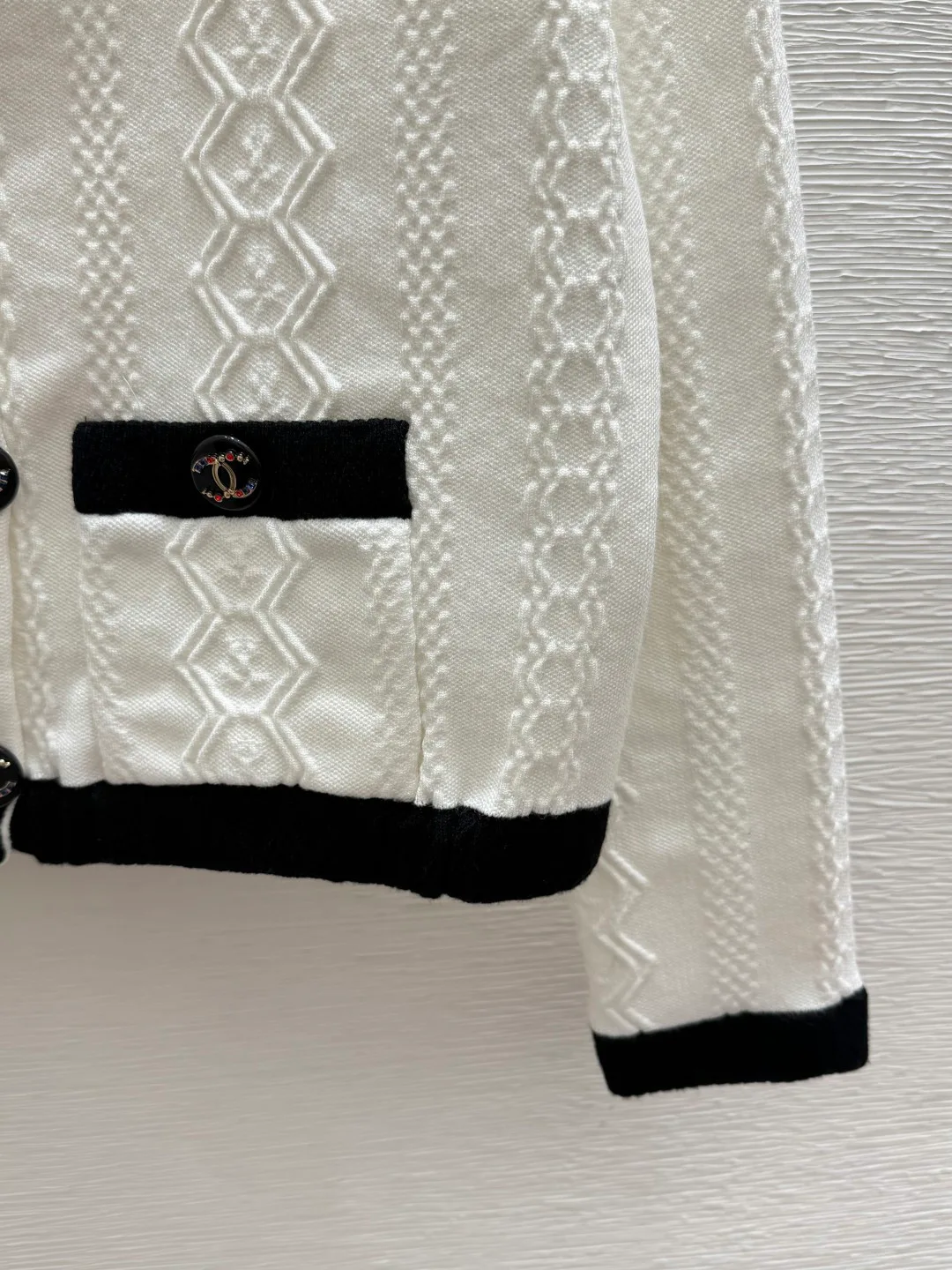 Джемперы И Свитеры Женские Chanel 19496648