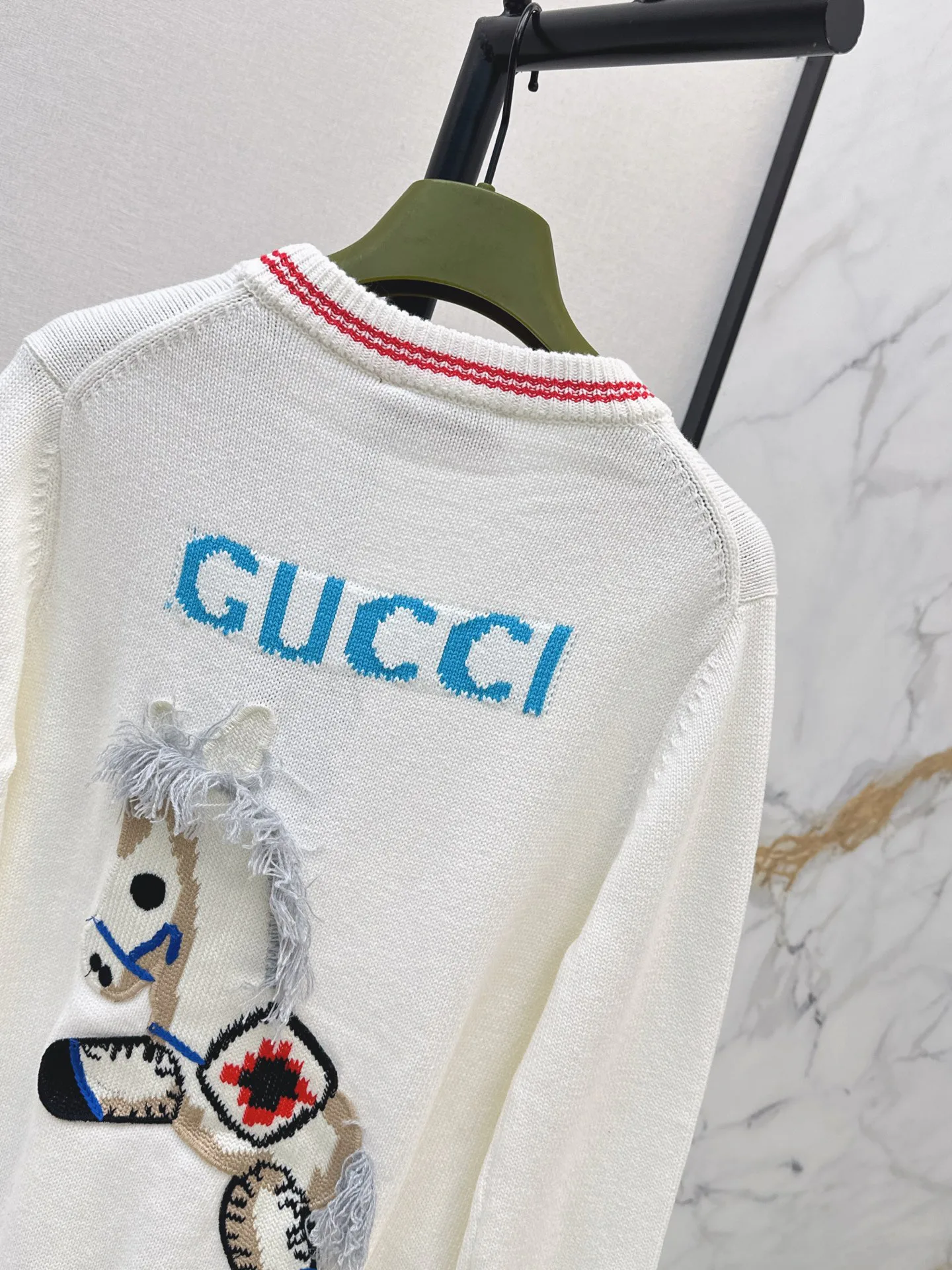 Джемперы И Свитеры Женские Gucci 18031483