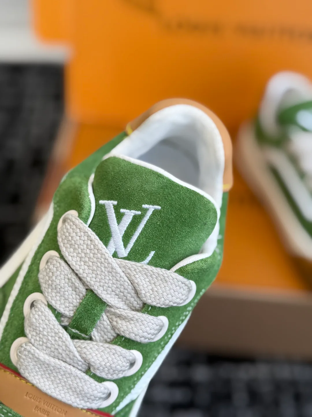 Кроссовки Женские Louis Vuitton 669411