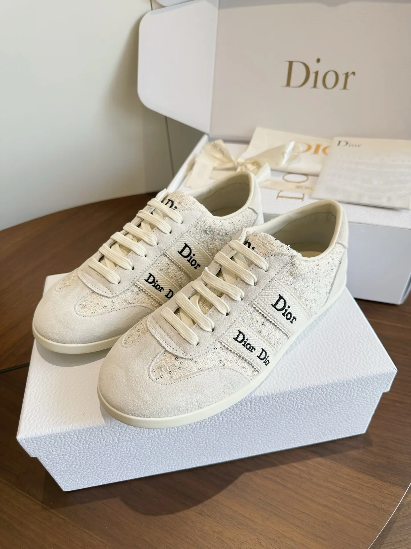 Кроссовки Женские Christian Dior 18443952