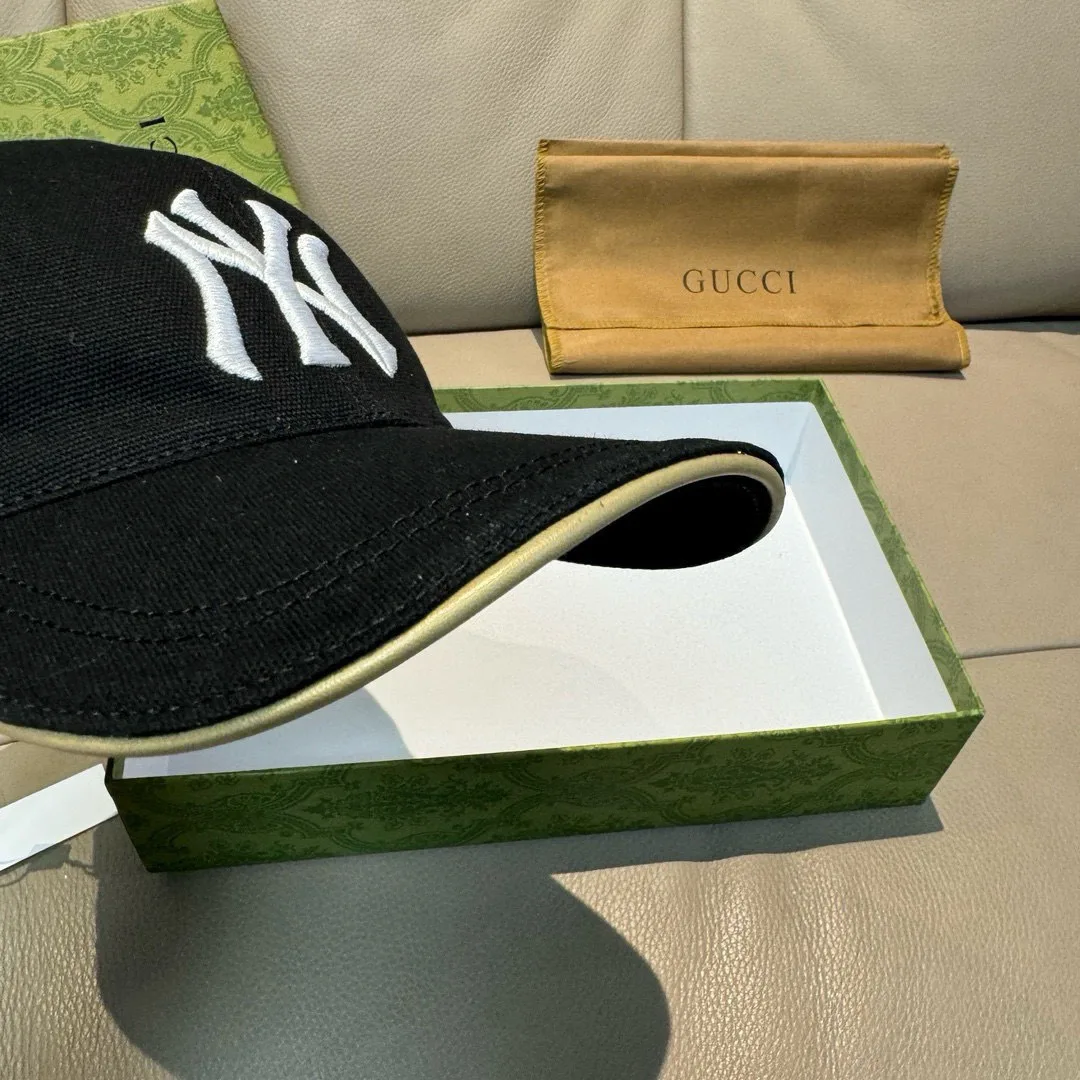 Головные Уборы Gucci 11055605