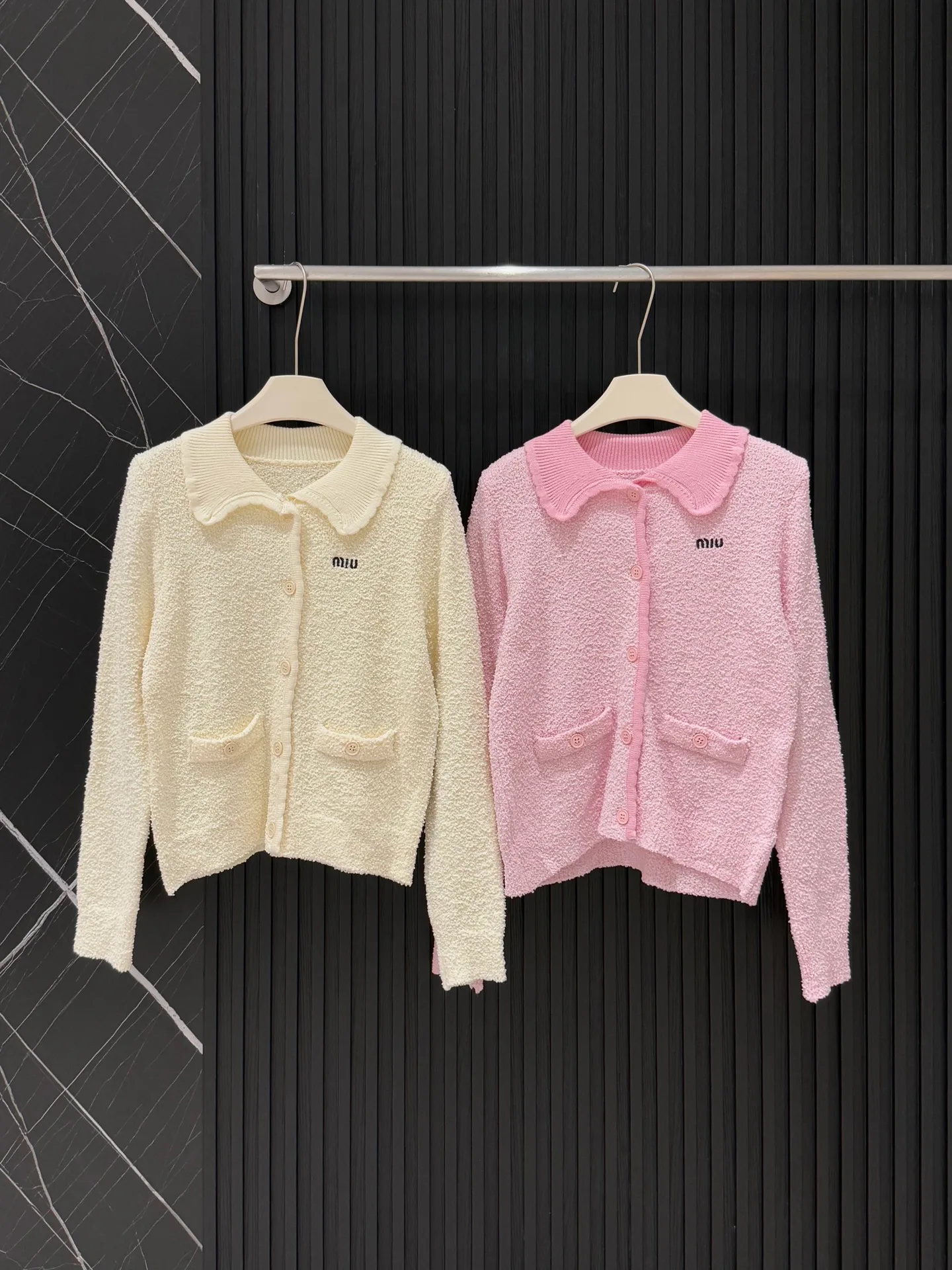 Свитеры Женские Miu Miu 232386