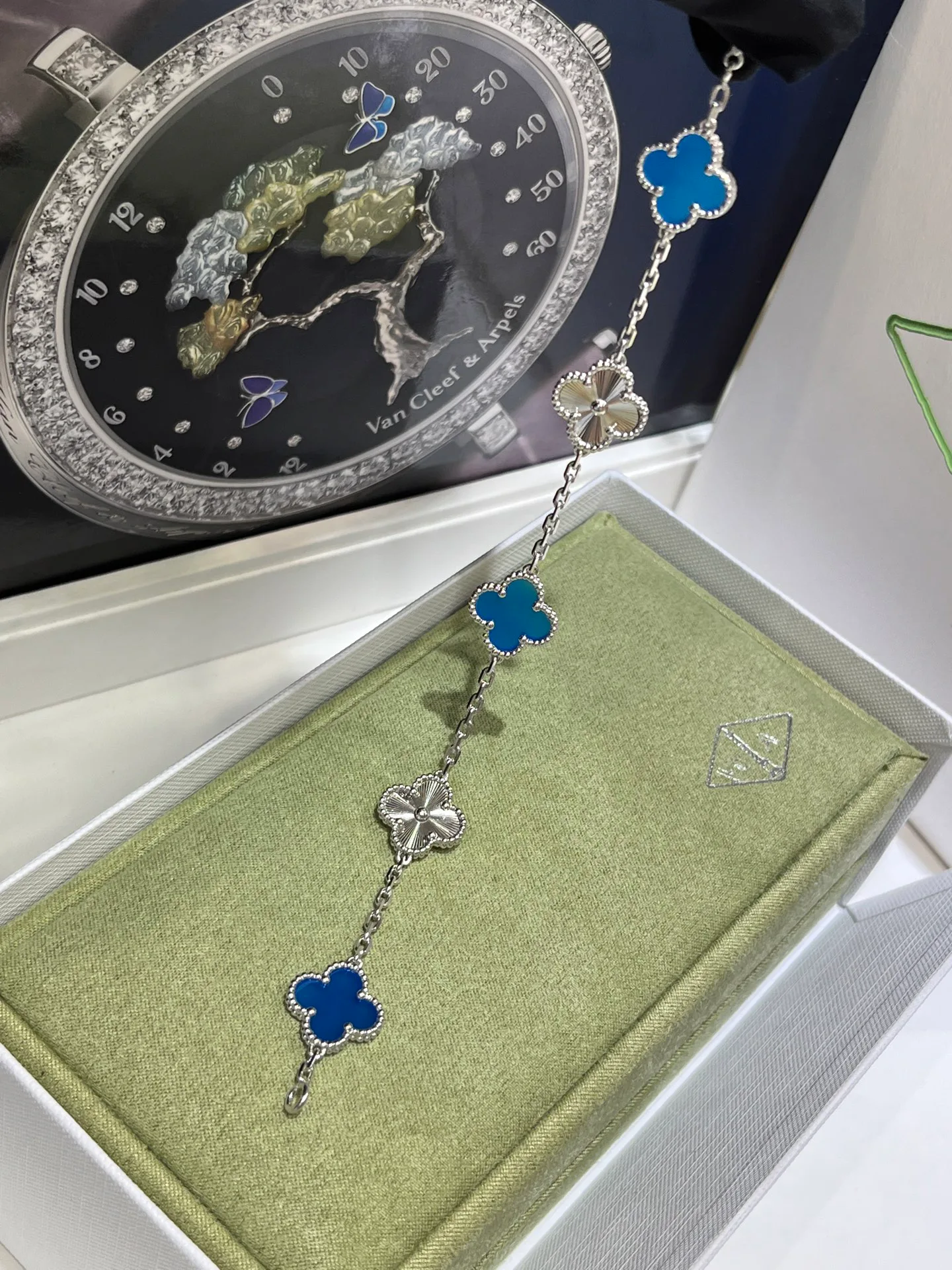 Бижутерия Van Cleef & Arpels 12345466
