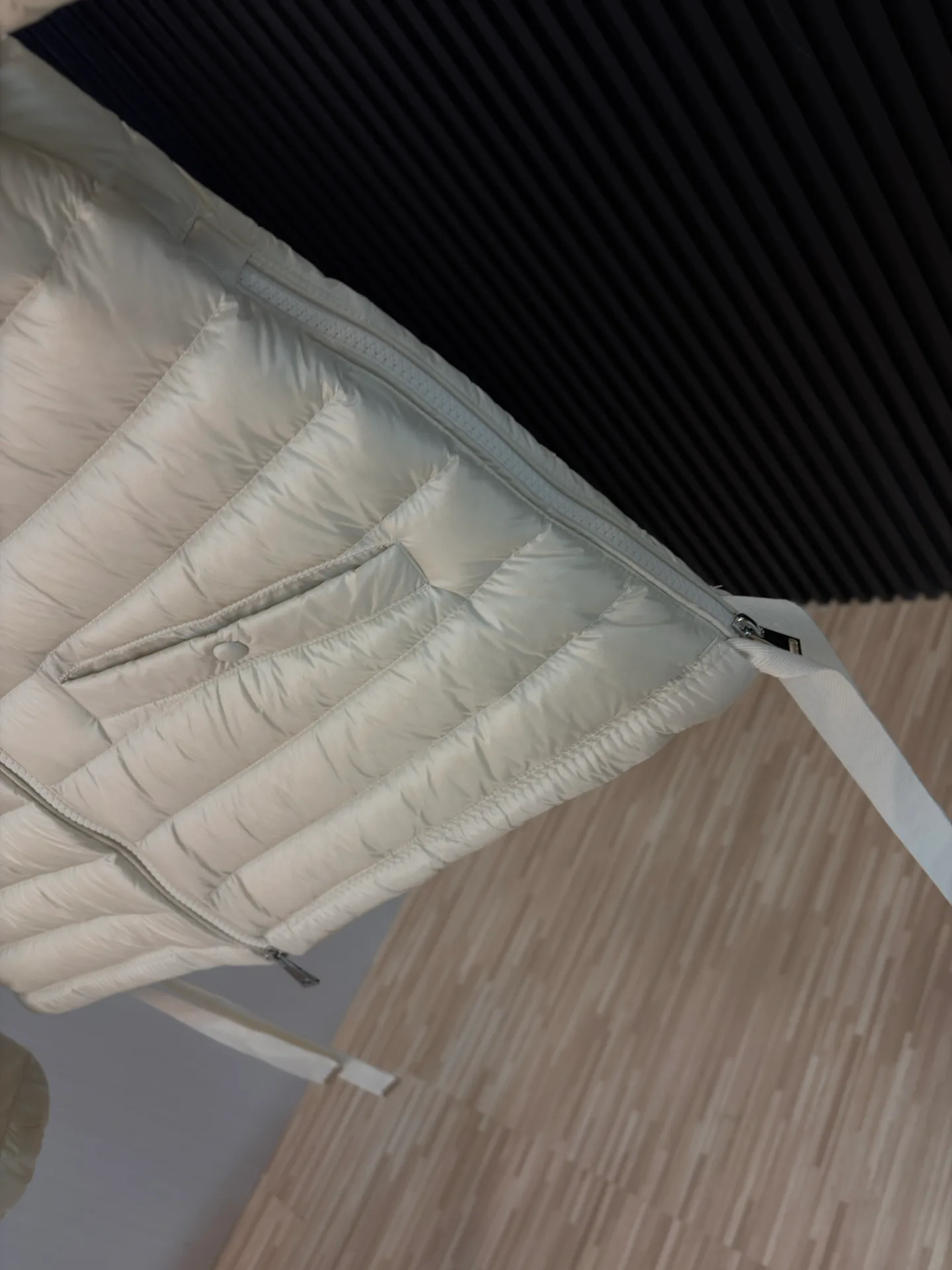 Куртки И Пуховики Мужские Moncler 17908034