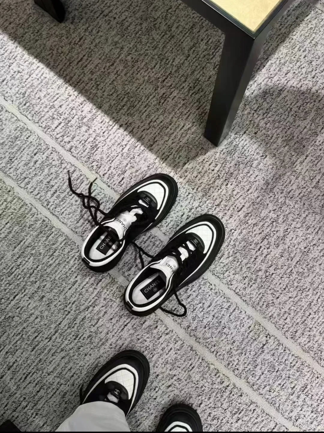 Кроссовки Женские Chanel 63300