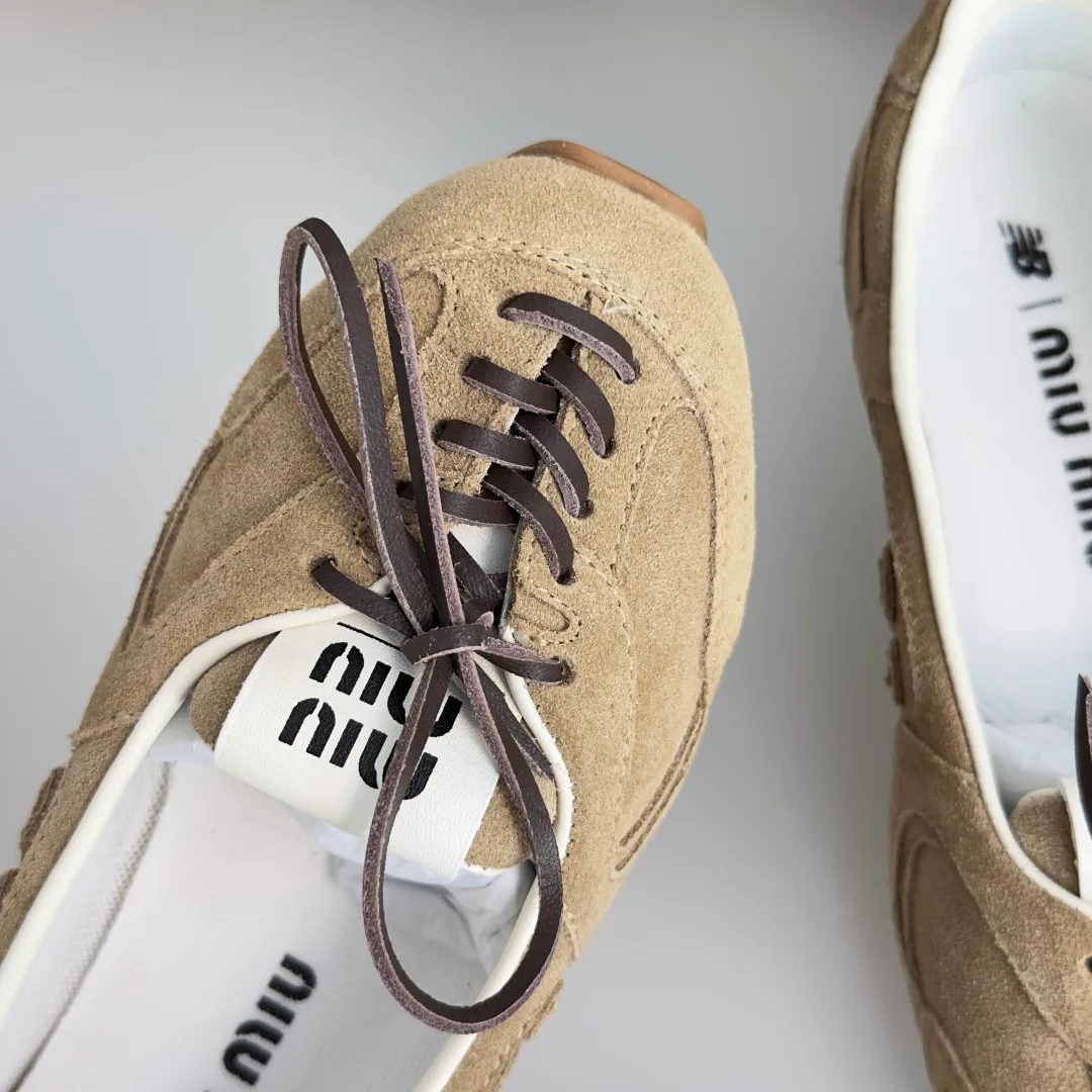 Кроссовки Женские Miu Miu 17950433