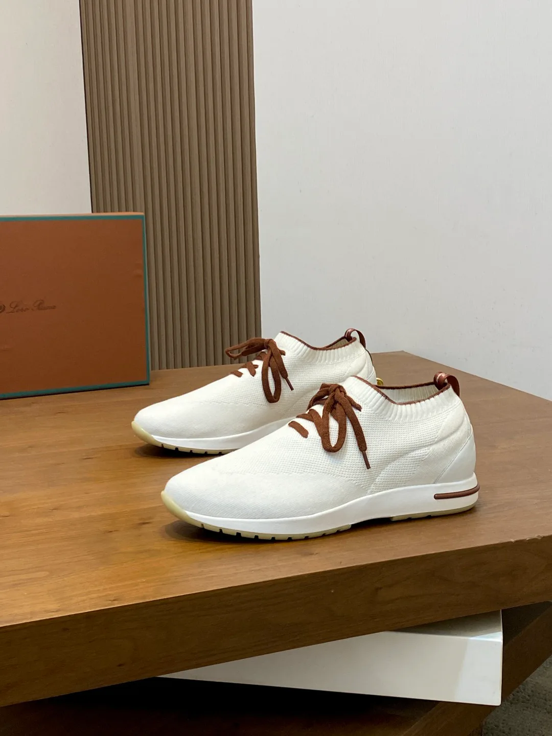 Кроссовки Мужские Loro Piana 18586462