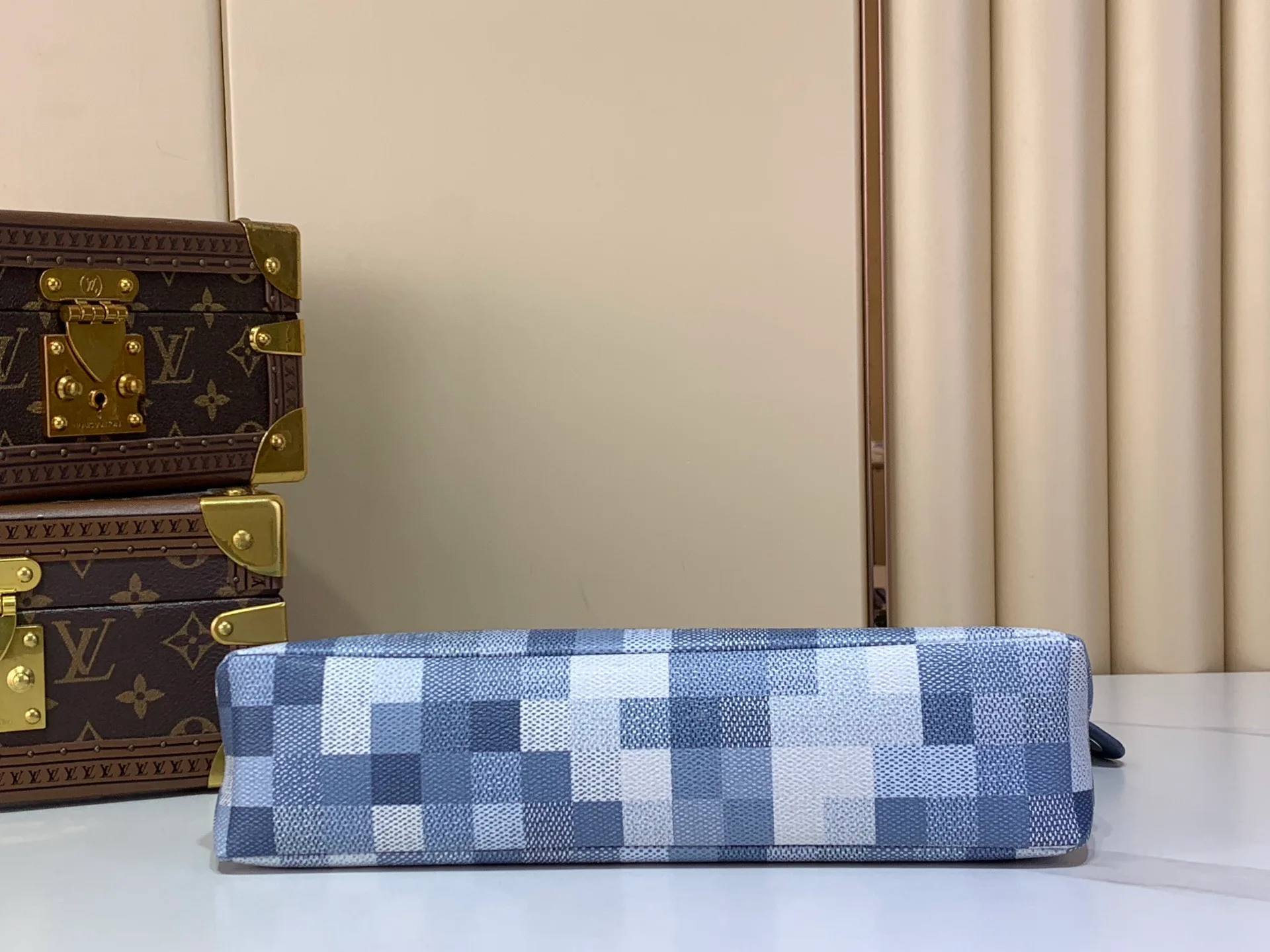Клатчи Женские Louis Vuitton 14458801