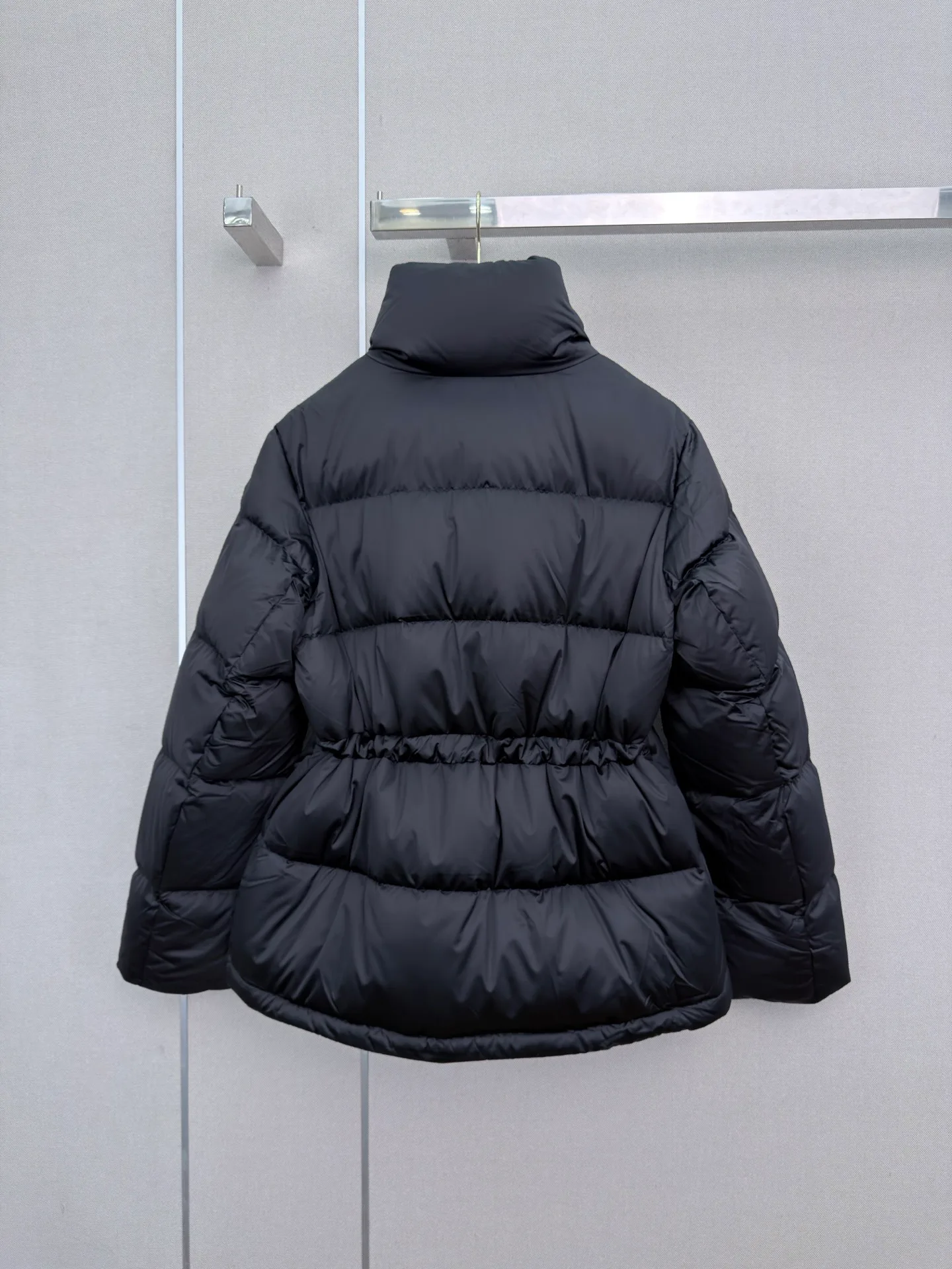 Куртки И Пуховики Женские Miu Miu 19555744