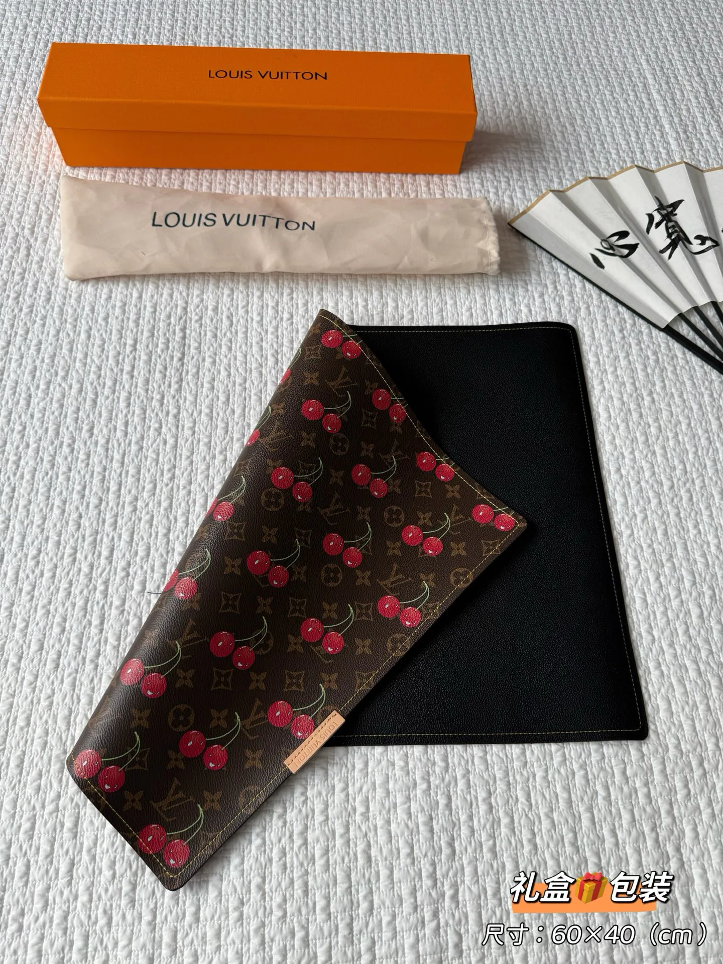 Текстиль Louis Vuitton 12119066