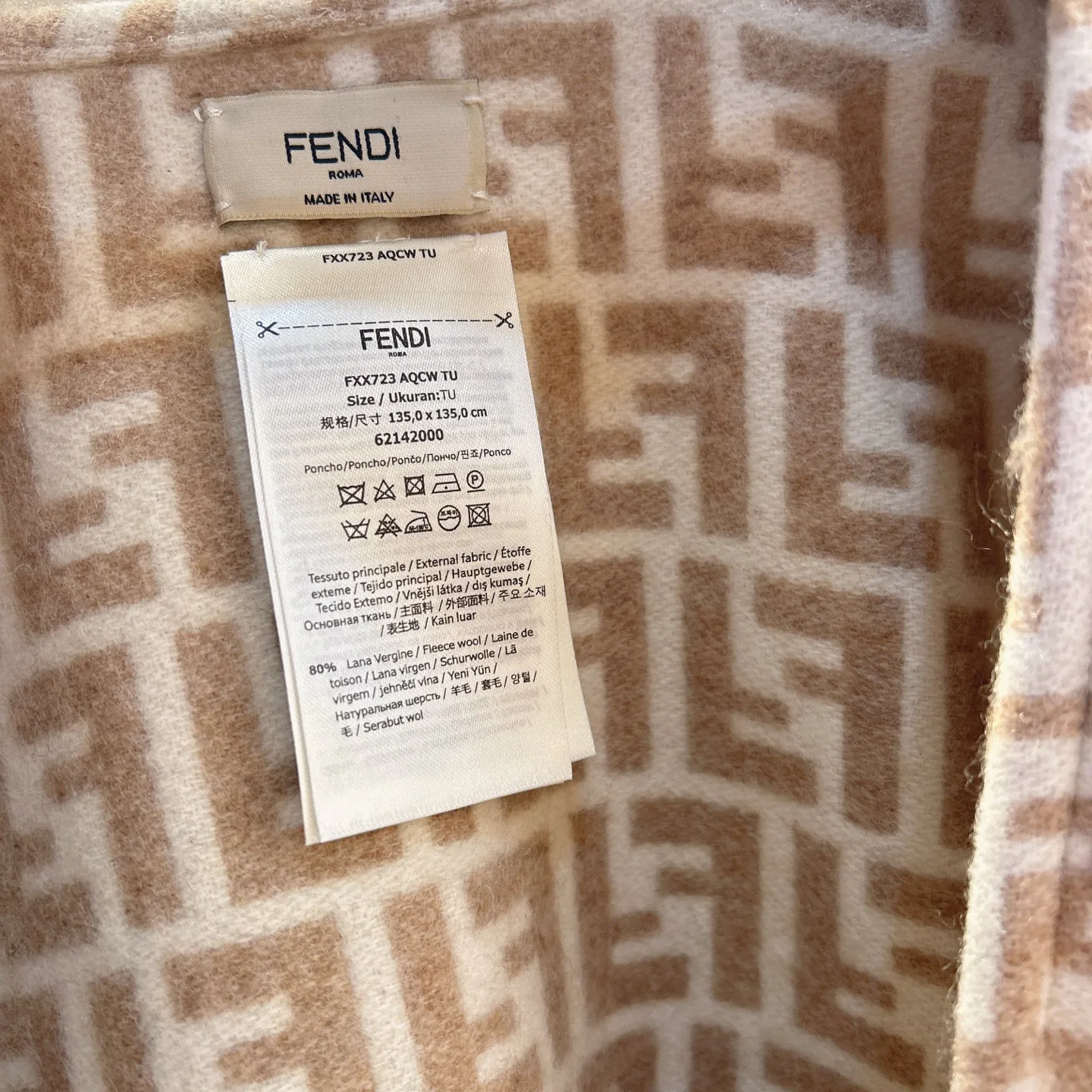 Шарфы Женские Fendi 312070
