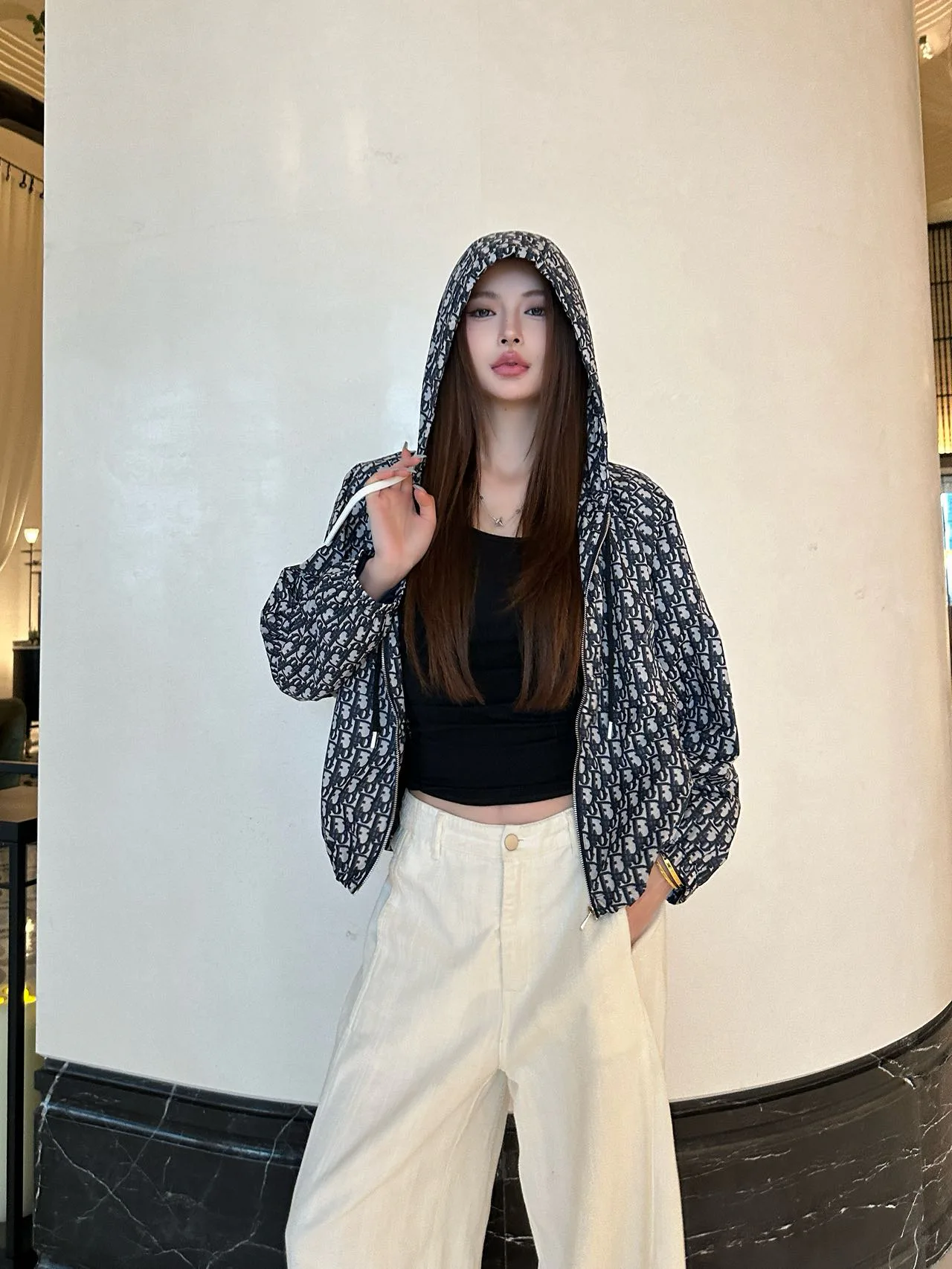 Куртки И Пуховики Женские Christian Dior 11747219