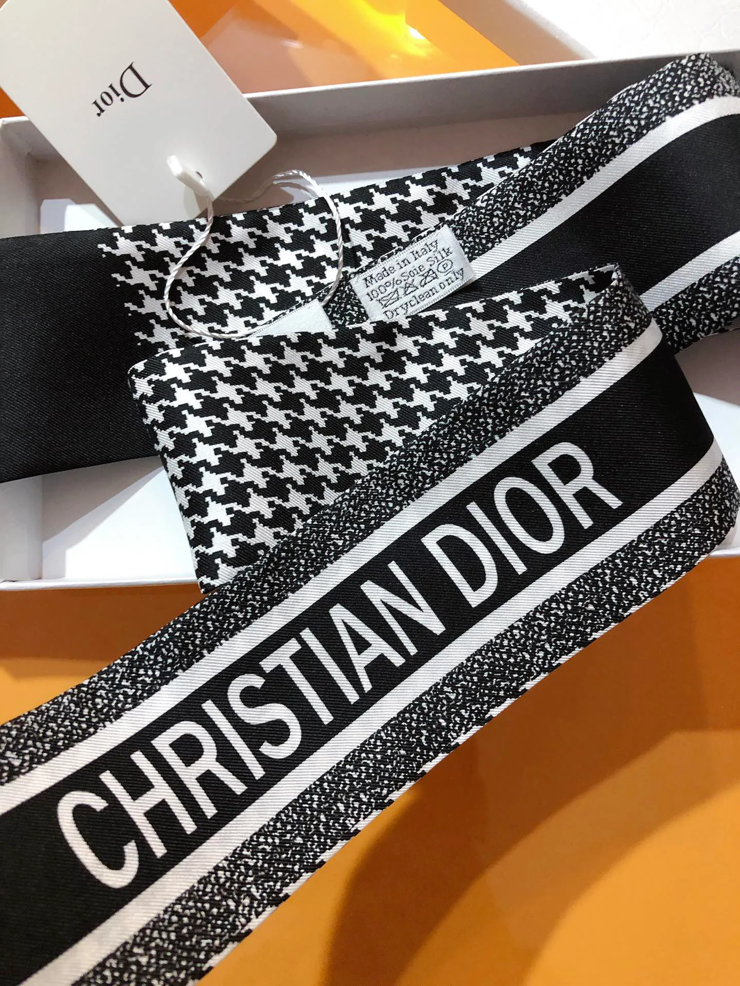 Платки Christian Dior 11203402