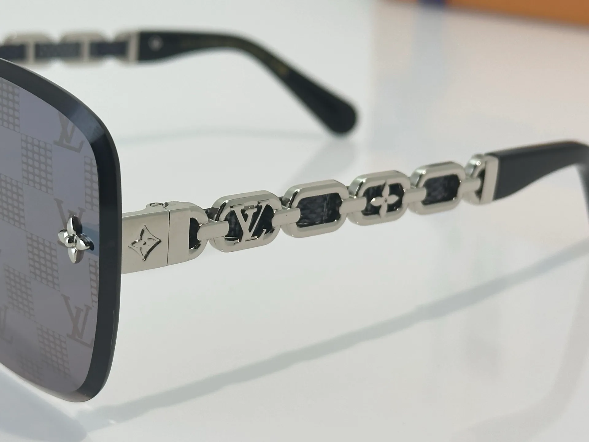 Очки Louis Vuitton 11632143