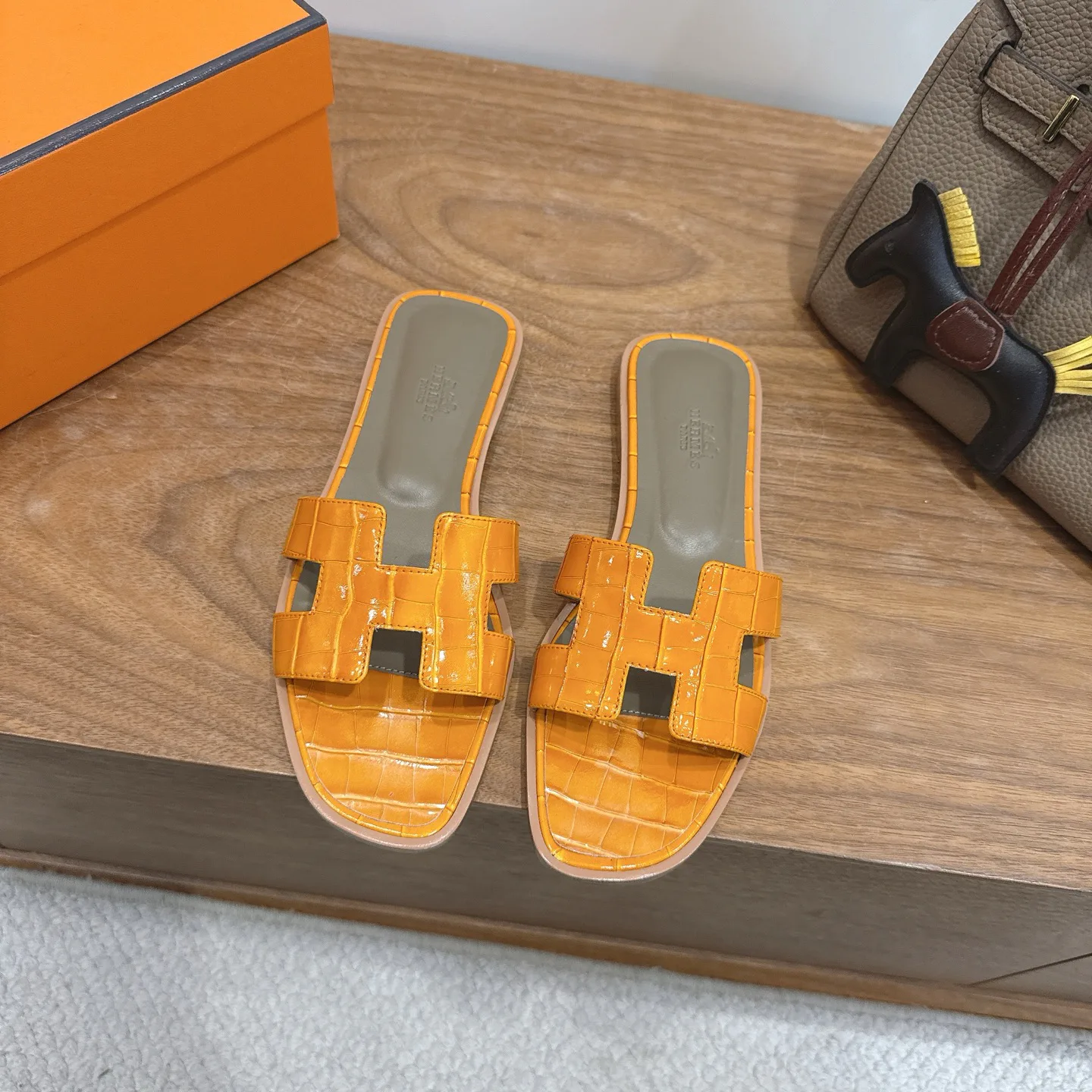 Шлепанцы Женские Hermes 1223551