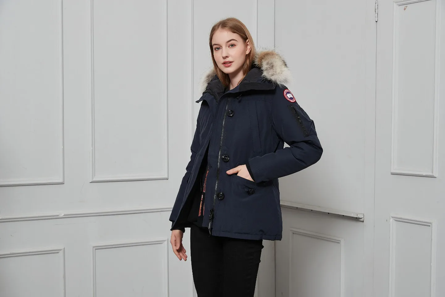 Куртки И Пуховики Женские Canada Goose 1773227
