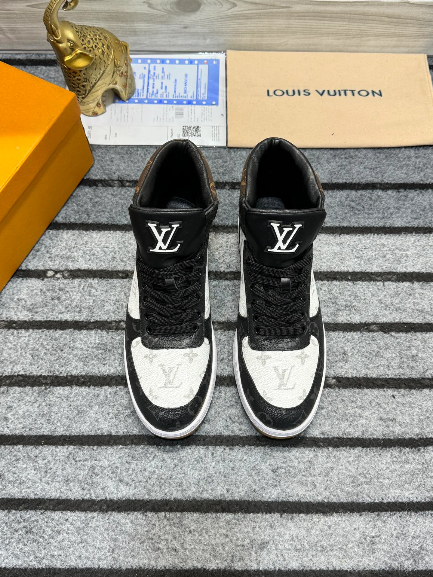 Кроссовки Мужские Louis Vuitton 261129