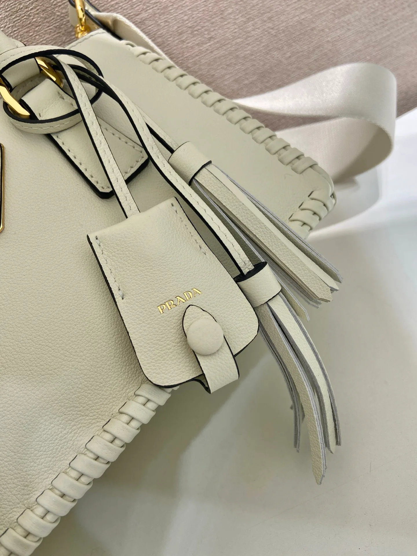 Сумки На Ремне Женские Bottega Veneta 1236132