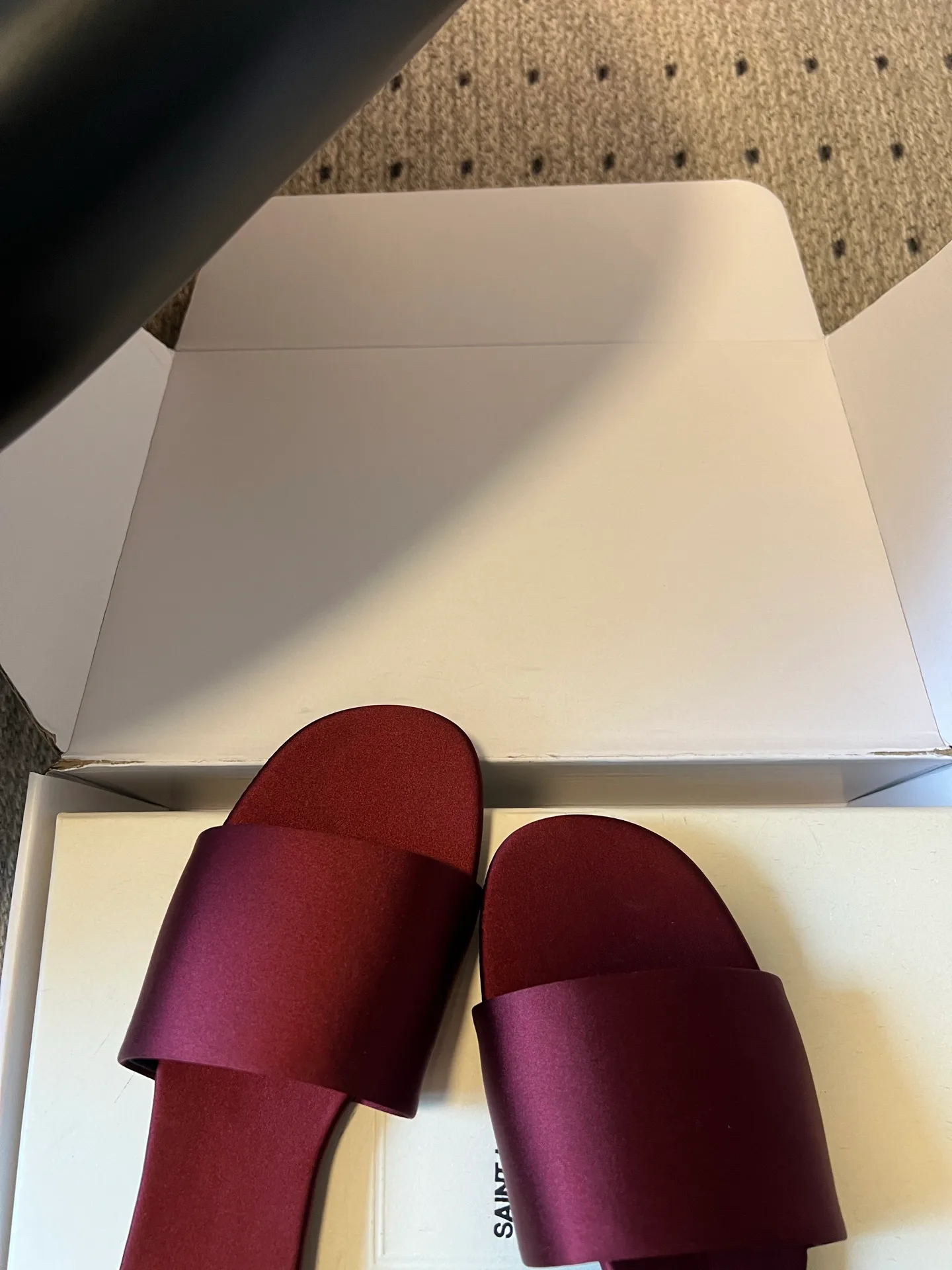 Шлепанцы Женские Saint Laurent 17632158