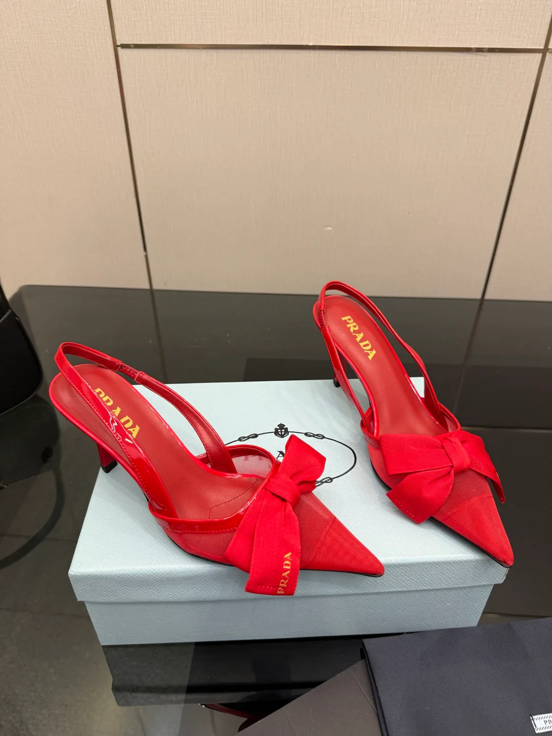 Туфли Женские Prada 11578987