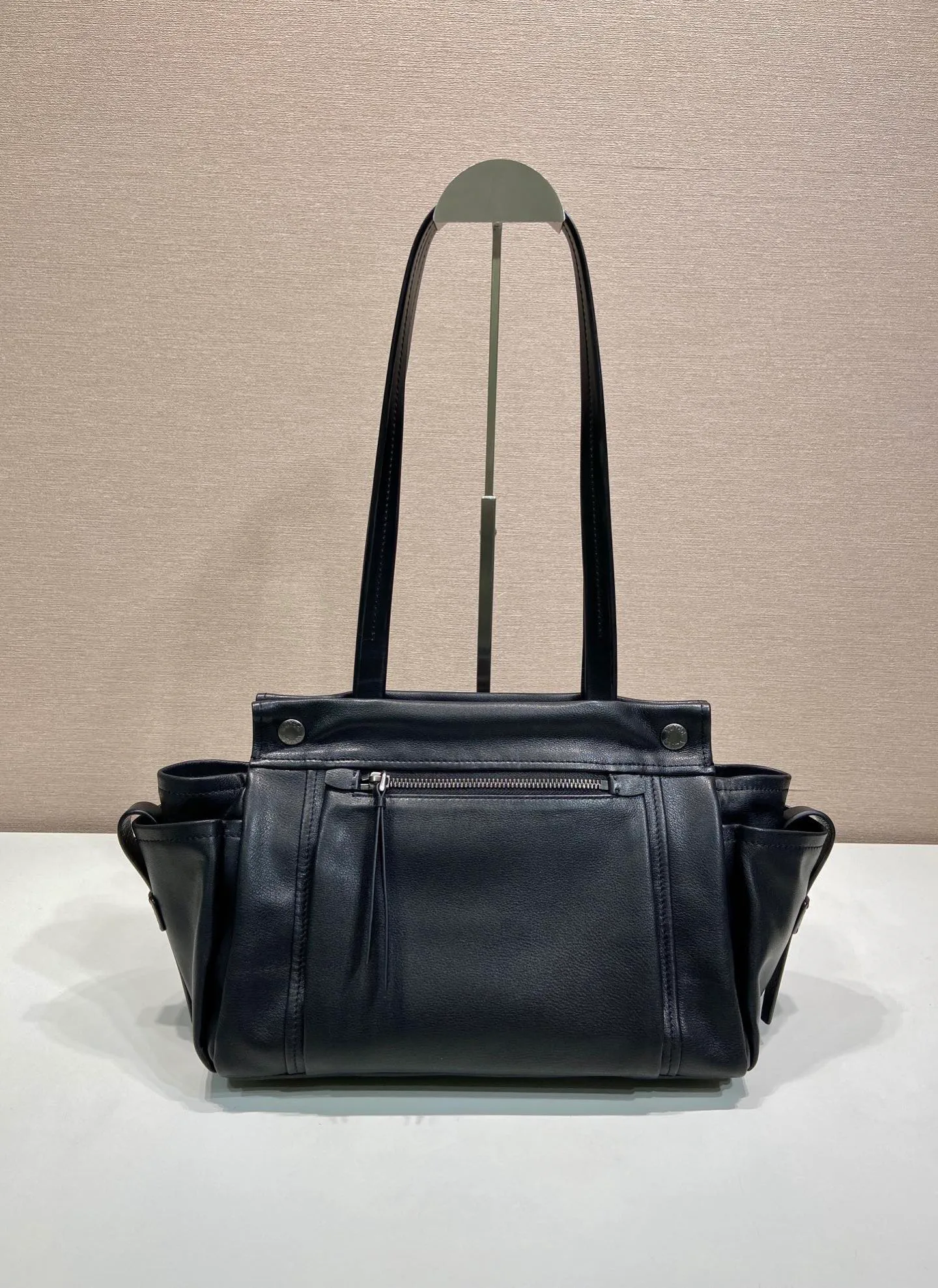 Классические Сумки Женские Prada 11897298