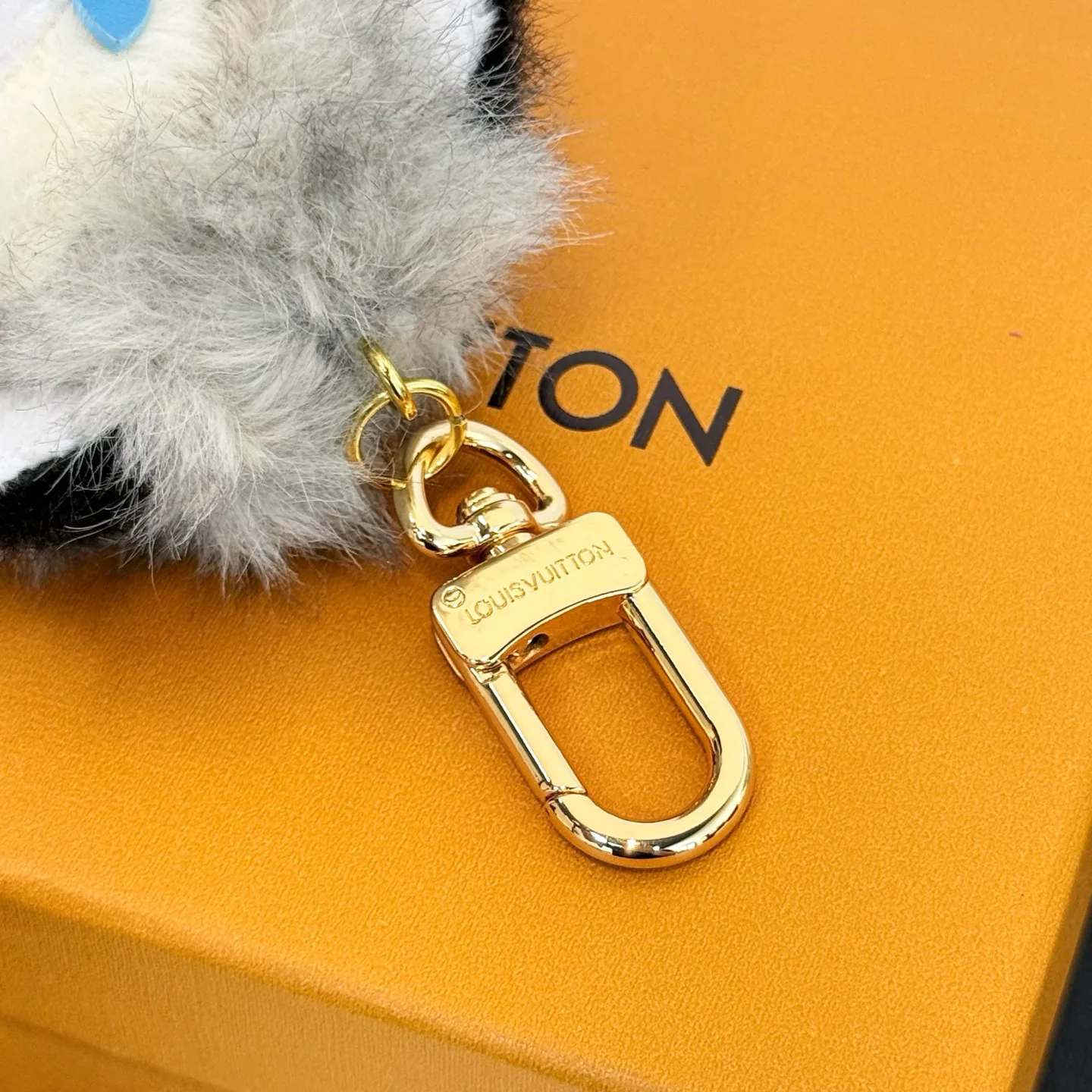 Ключницы Louis Vuitton 17079049