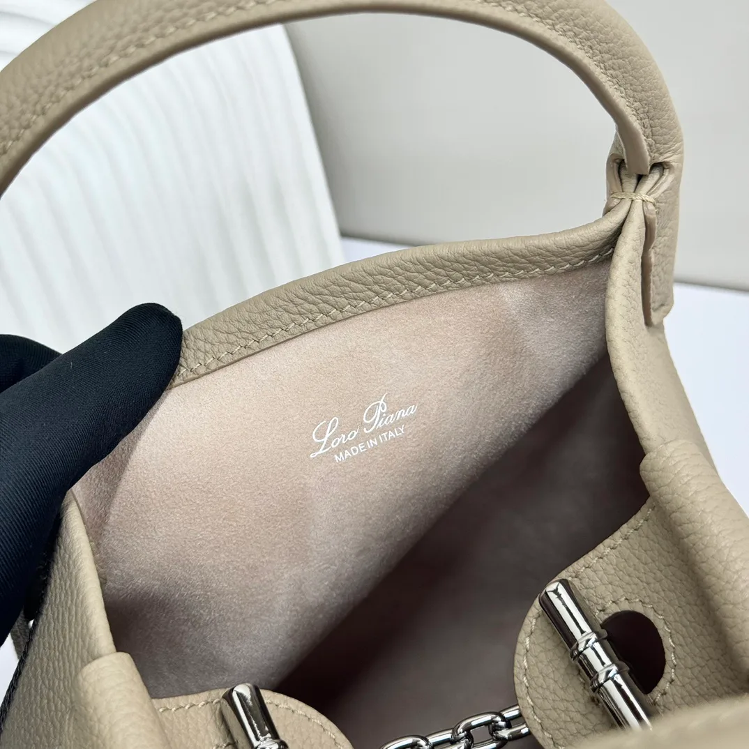 Классические Сумки Женские Loro Piana 11472604