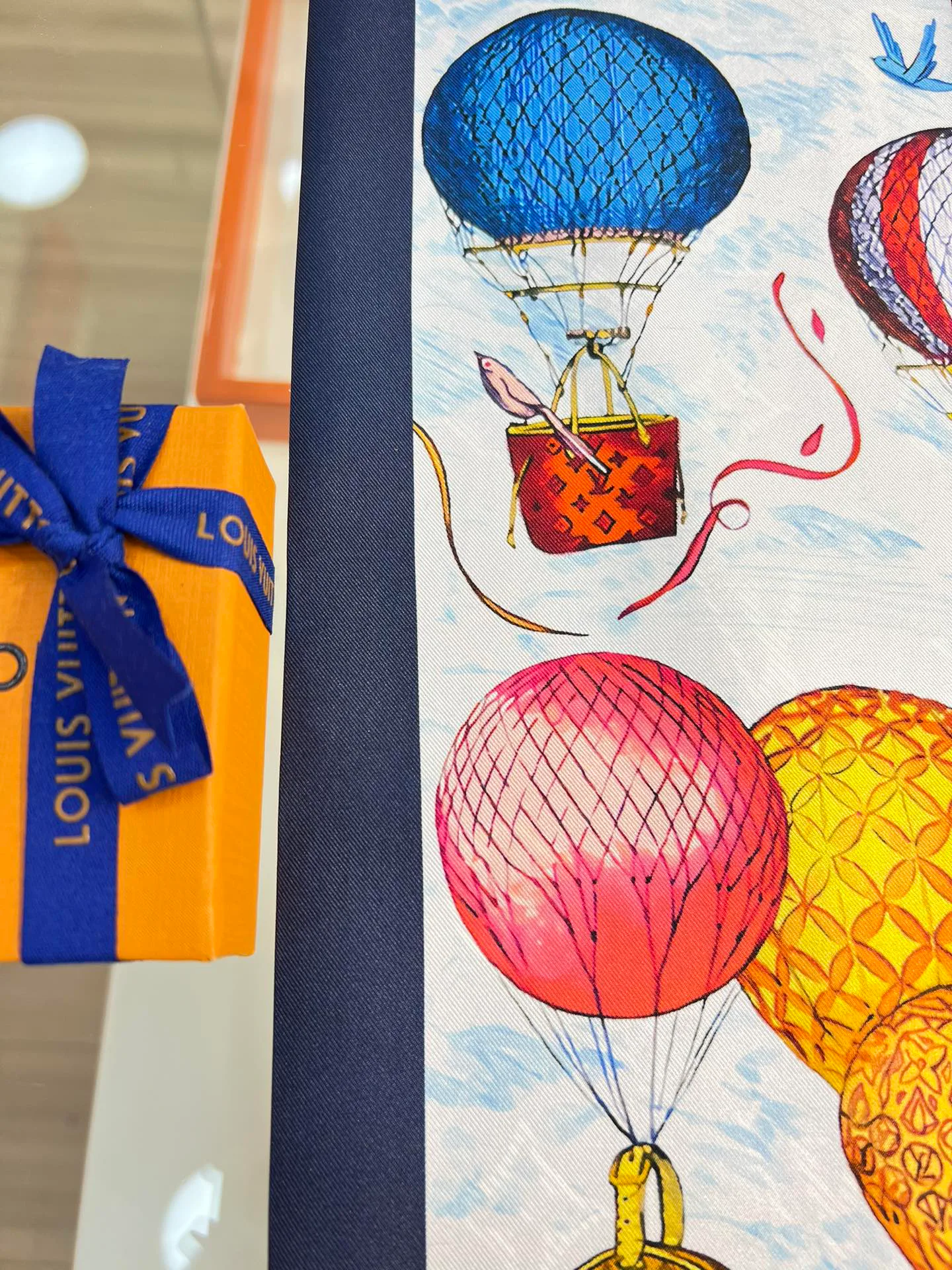 Платки Louis Vuitton 11527431