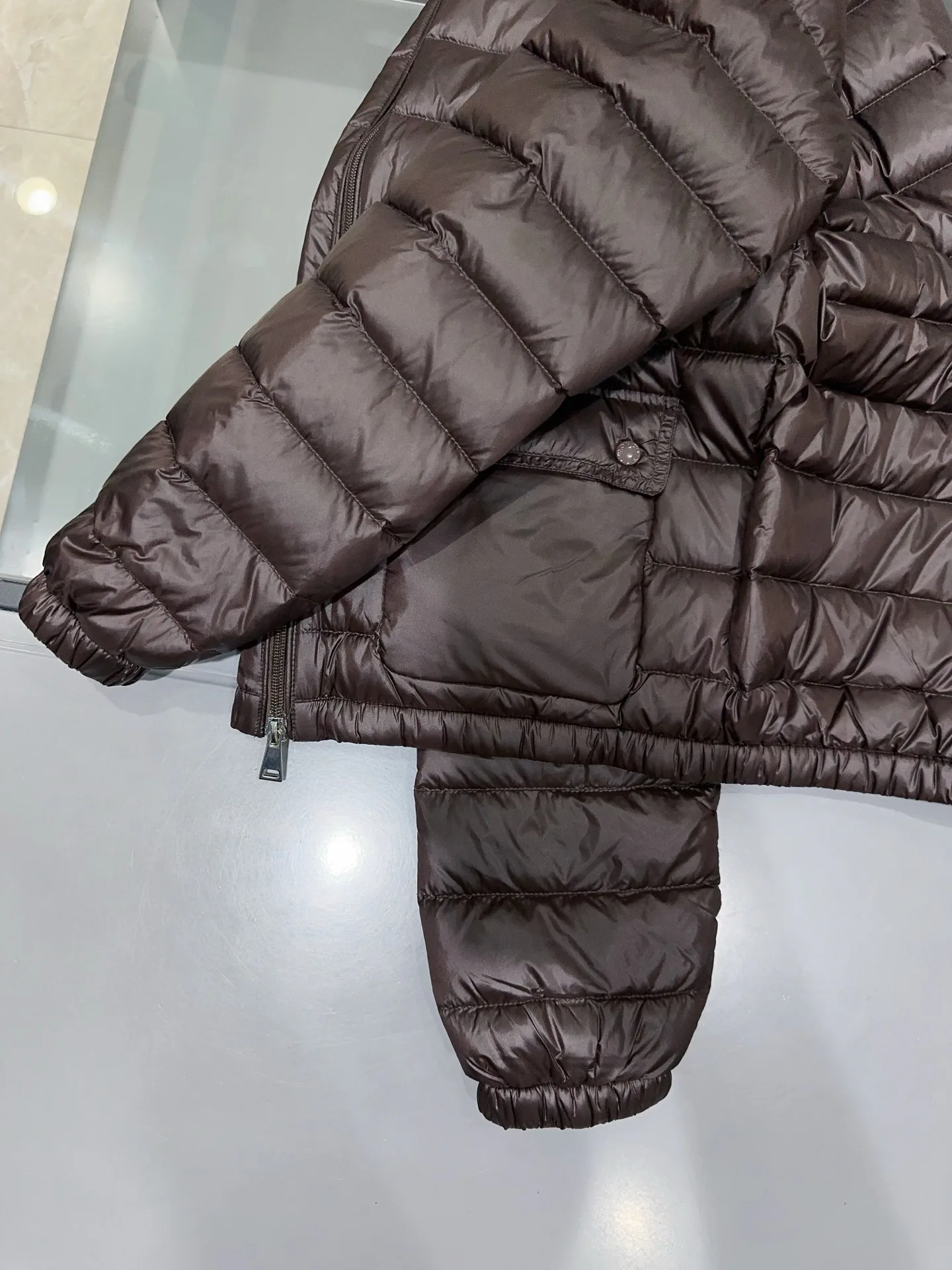 Куртки И Пуховики Женские Moncler 19084324