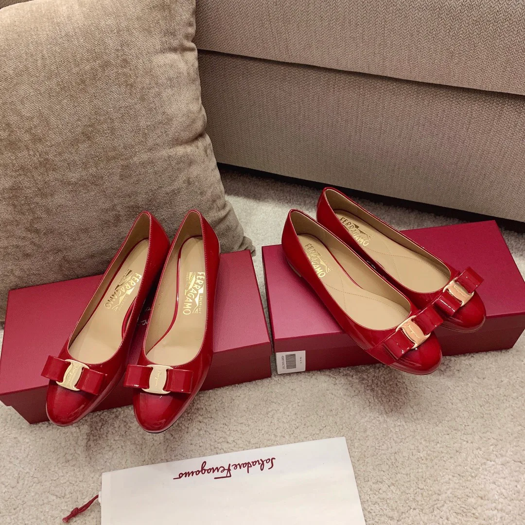 Туфли Женские Salvatore Ferragamo 11899403