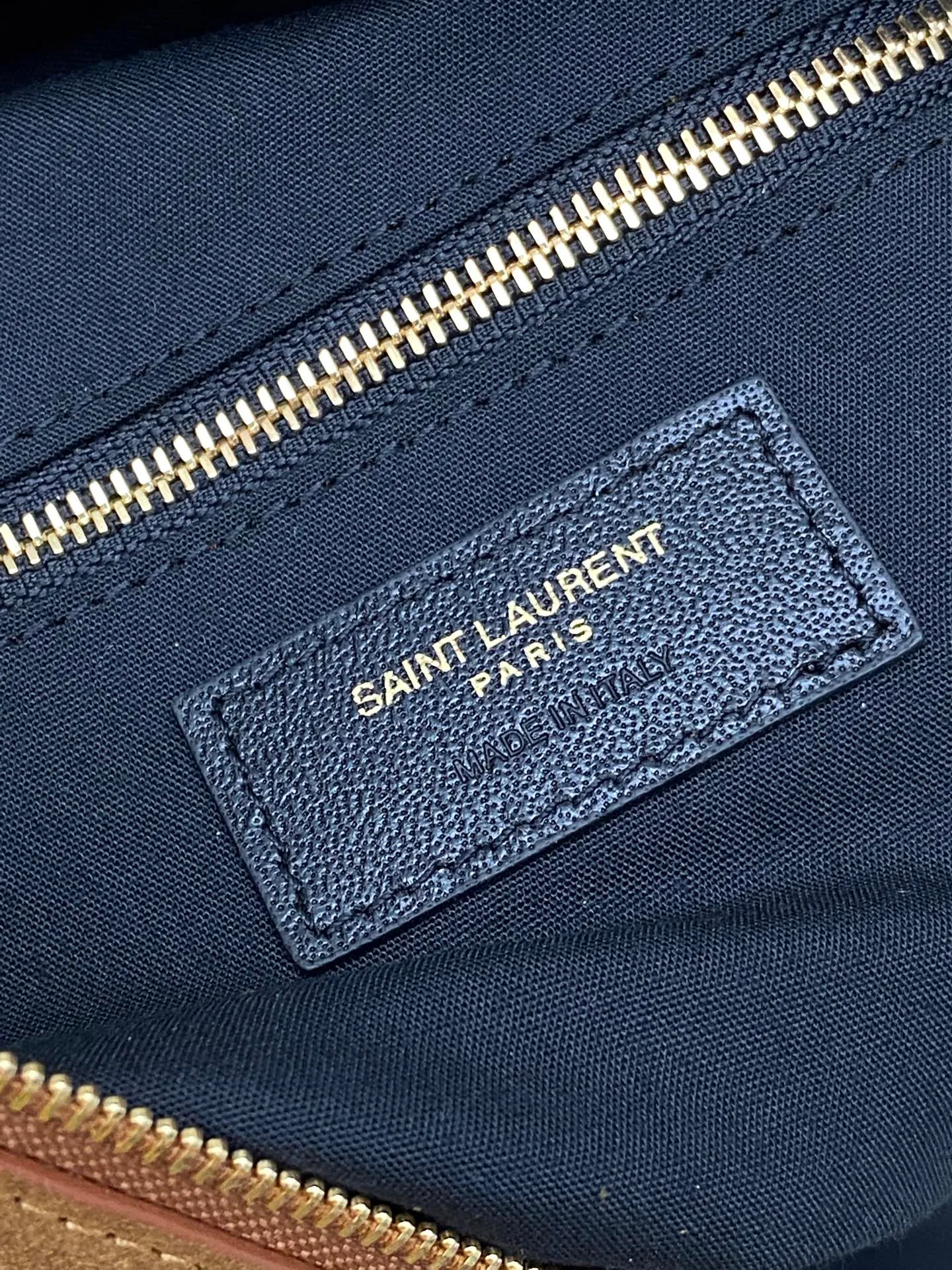 Классические Сумки Женские Saint Laurent 10000419