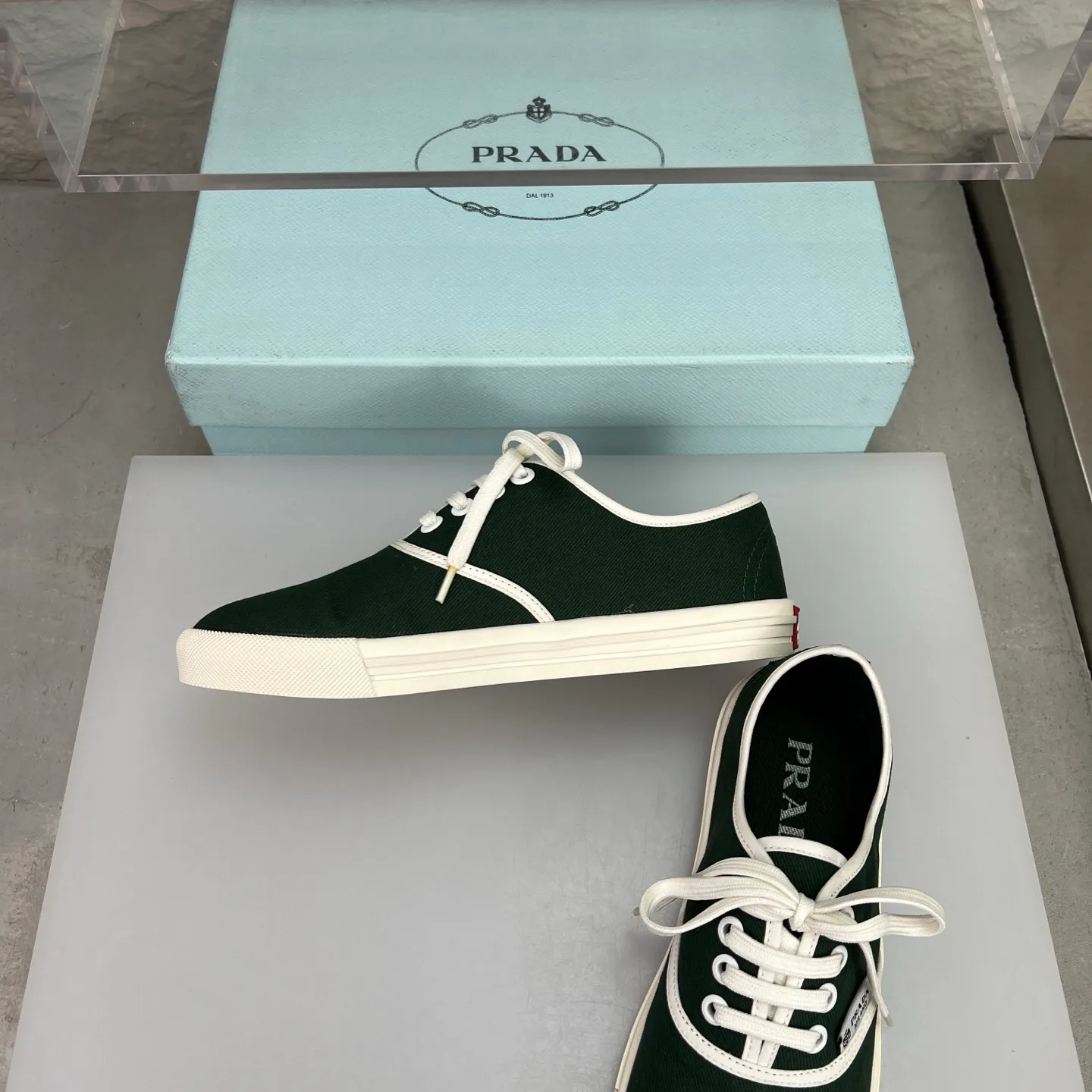 Кеды Женские Prada 11638046
