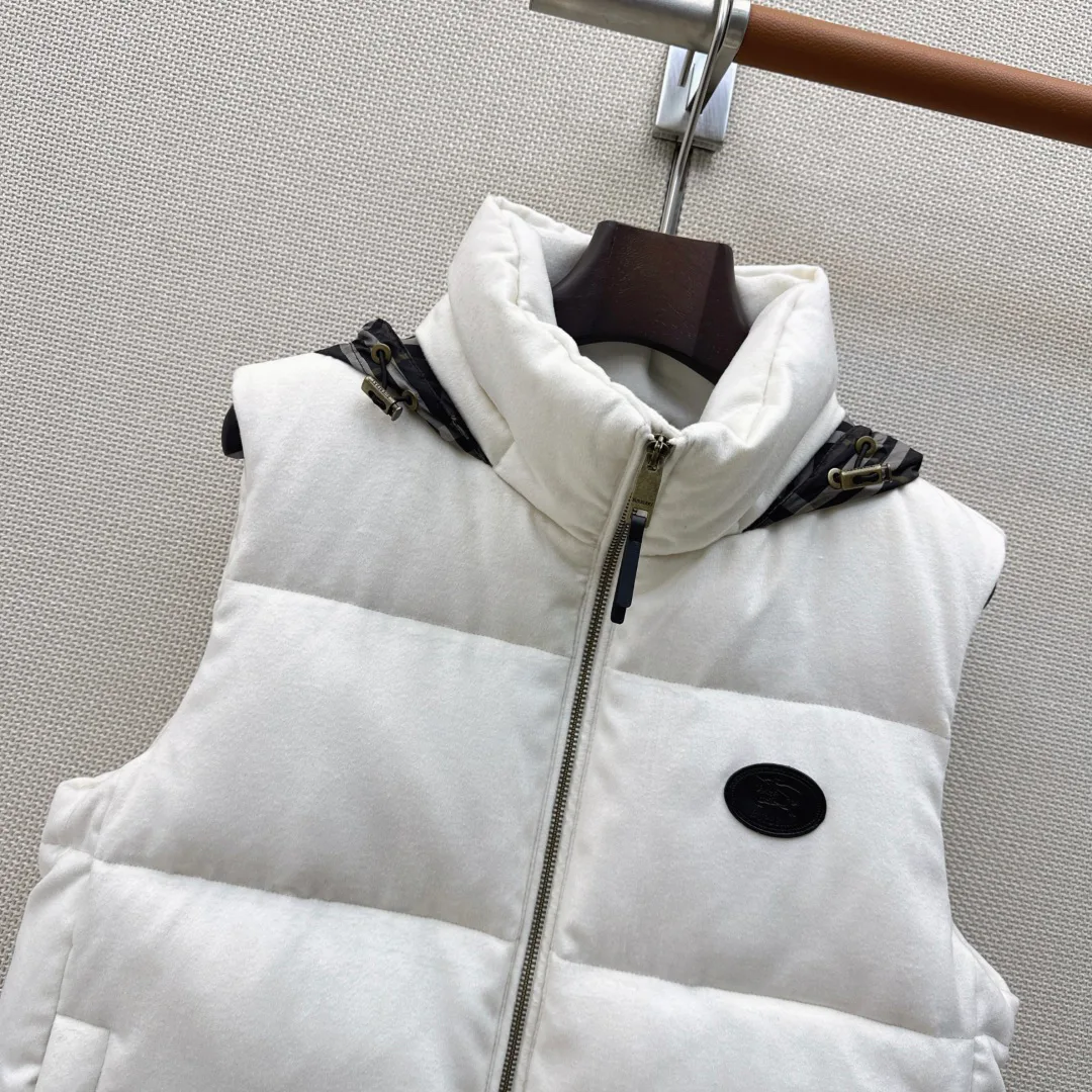 Жилеты Женские Burberry 18023673