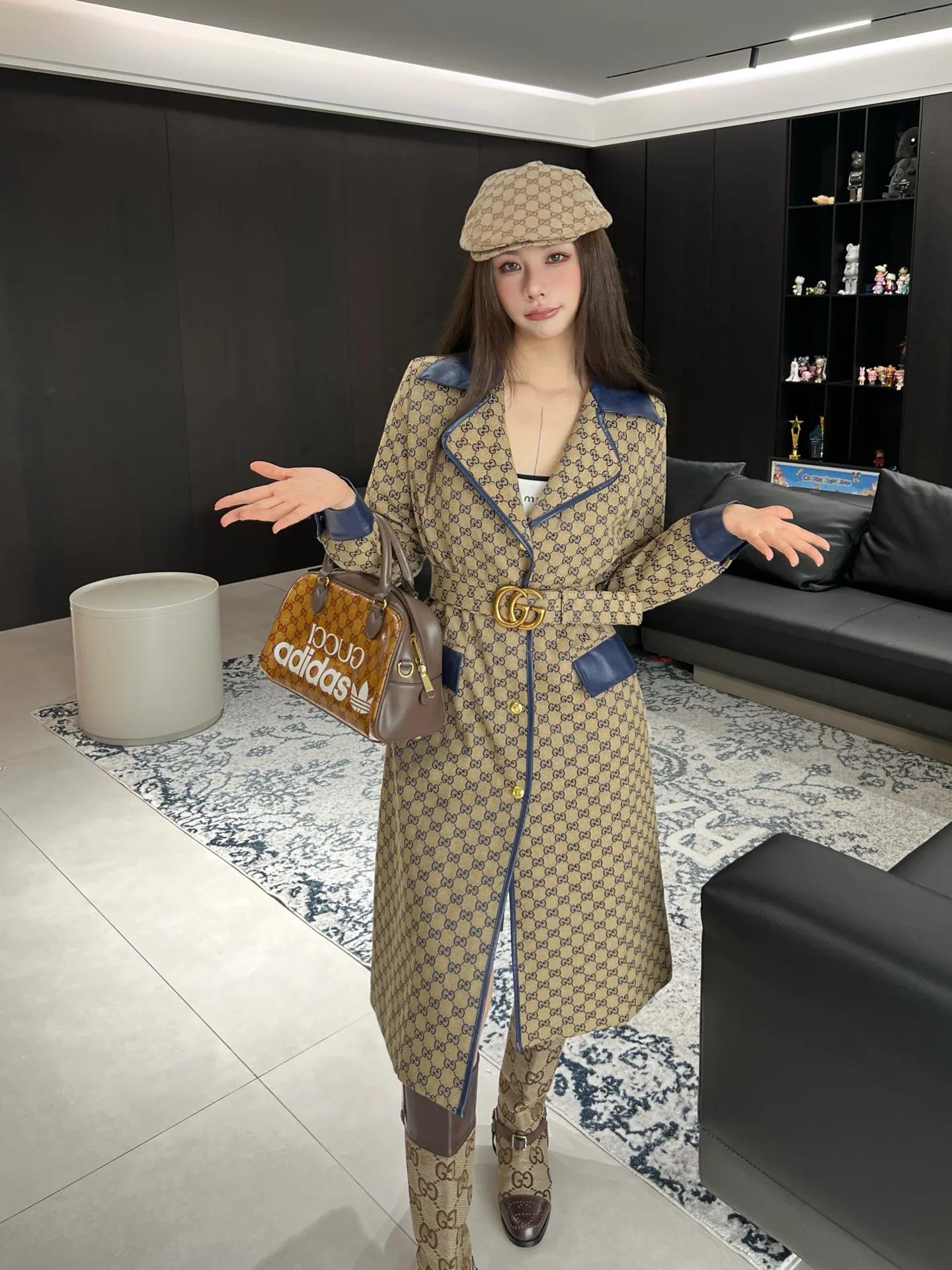 Пальто Женские Gucci 476447