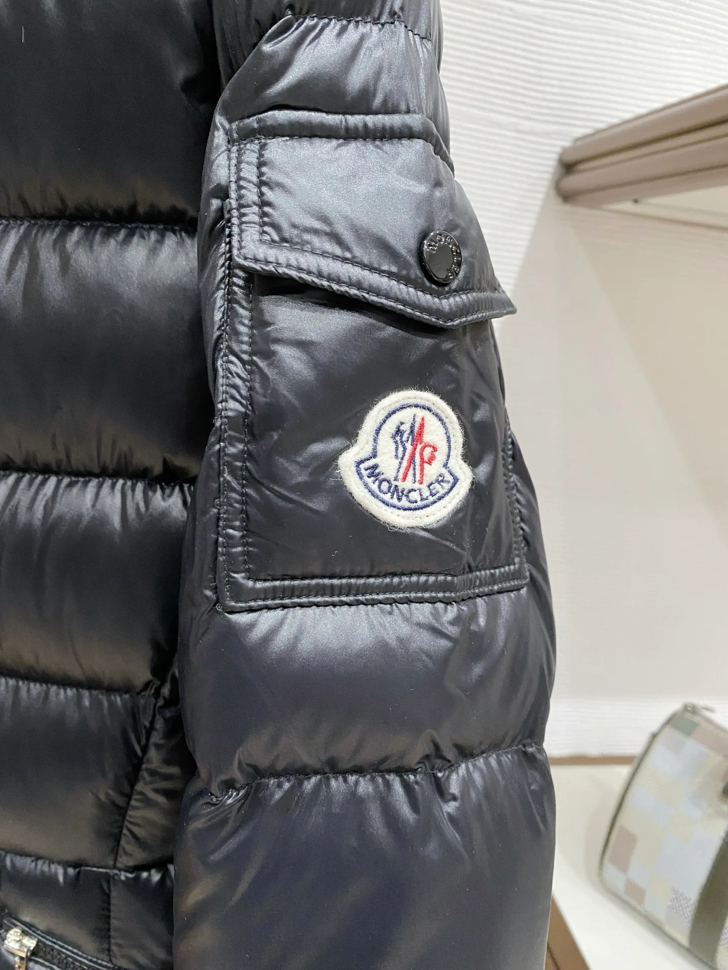 Куртки И Пуховики Женские Moncler 17896863