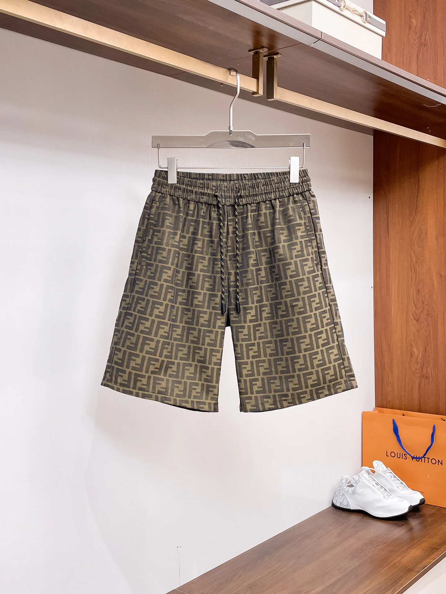 Шорты Мужские Fendi 13417564